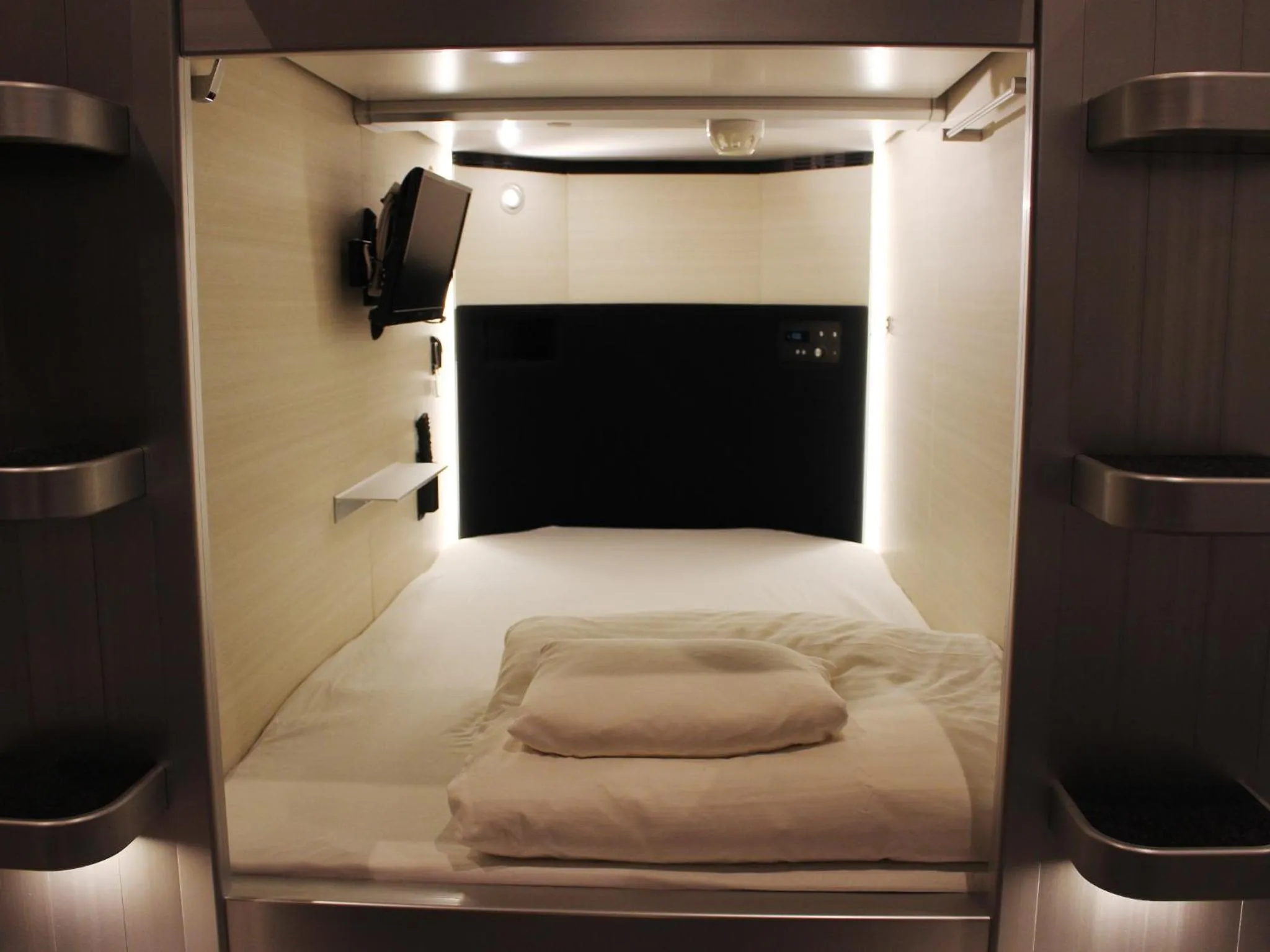 Bed in Calendar Hotel