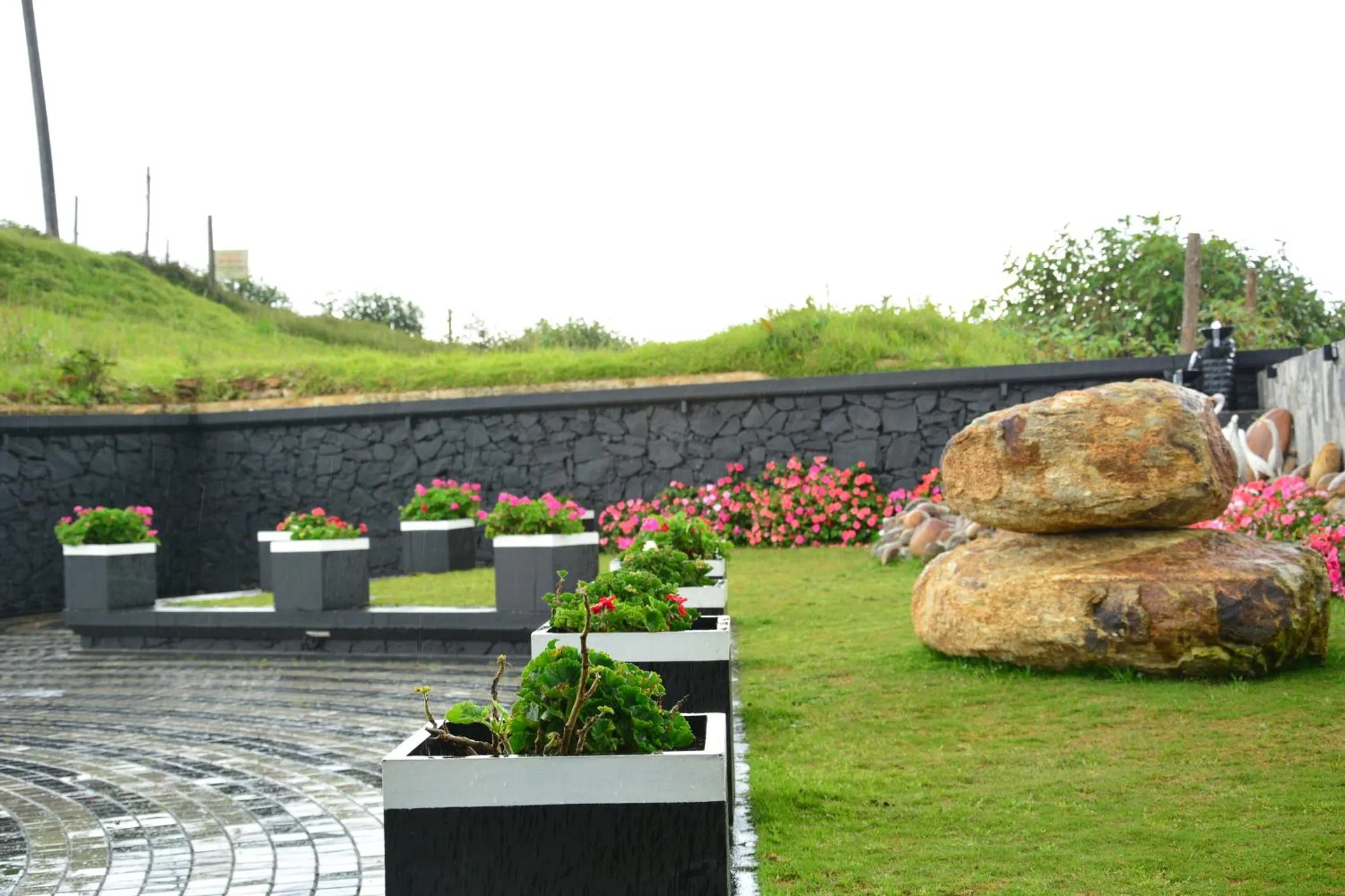 Garden view in Villa Mount Royal