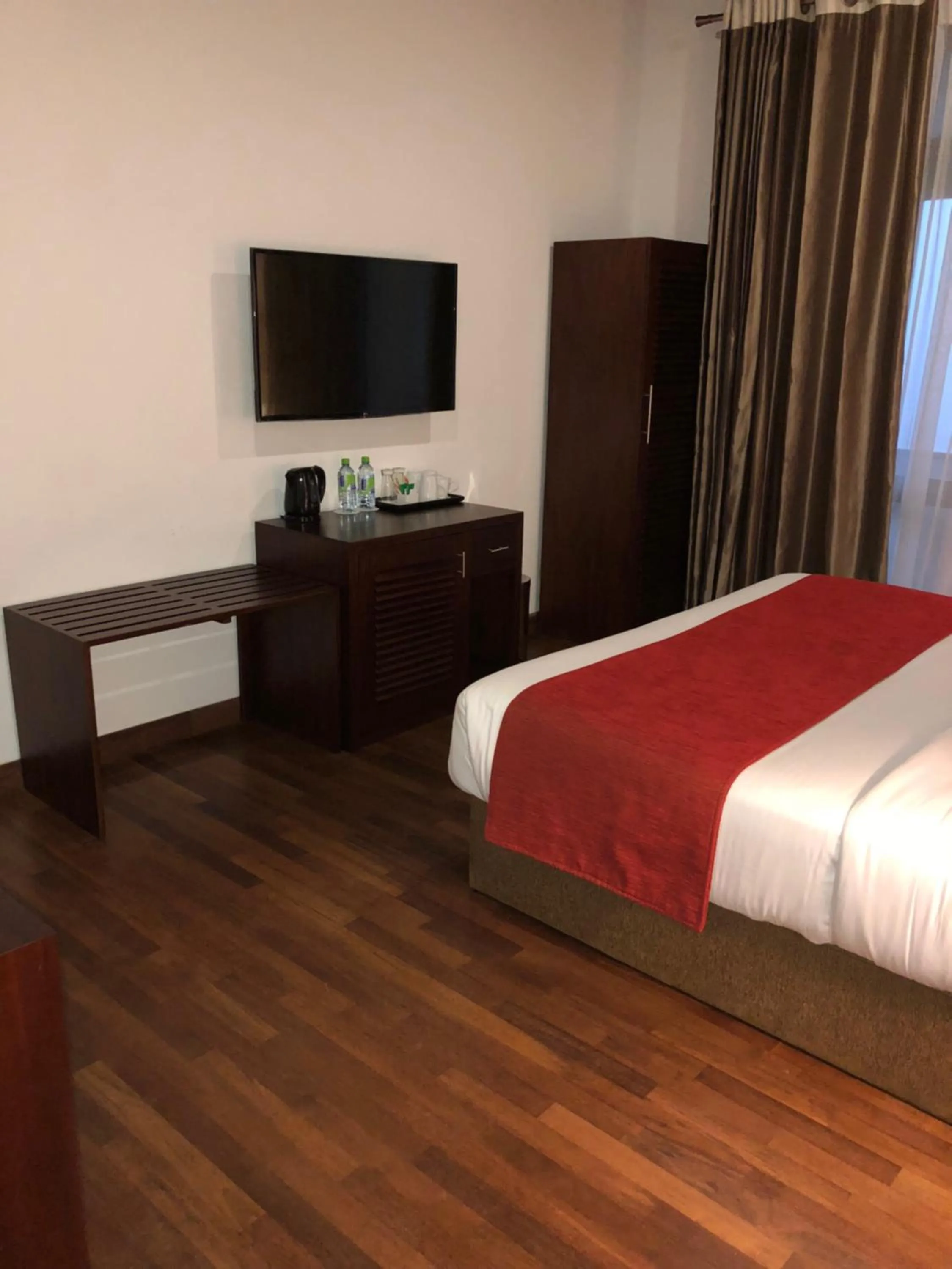 Photo of the whole room, Bed in Villa Mount Royal