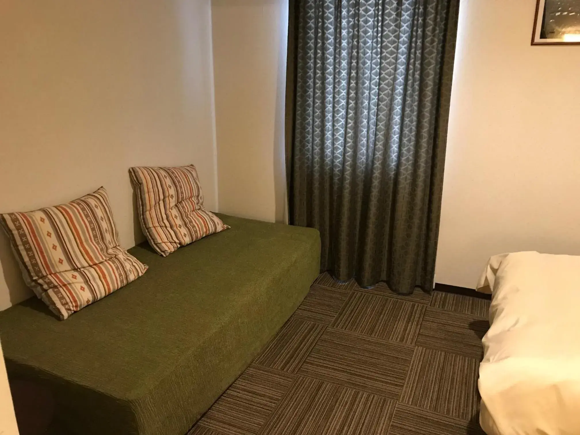 Photo of the whole room, Bed in Hotel Crown Hills Nakamura Photo of the whole room, Bed in Hotel Crown Hills Nakamura