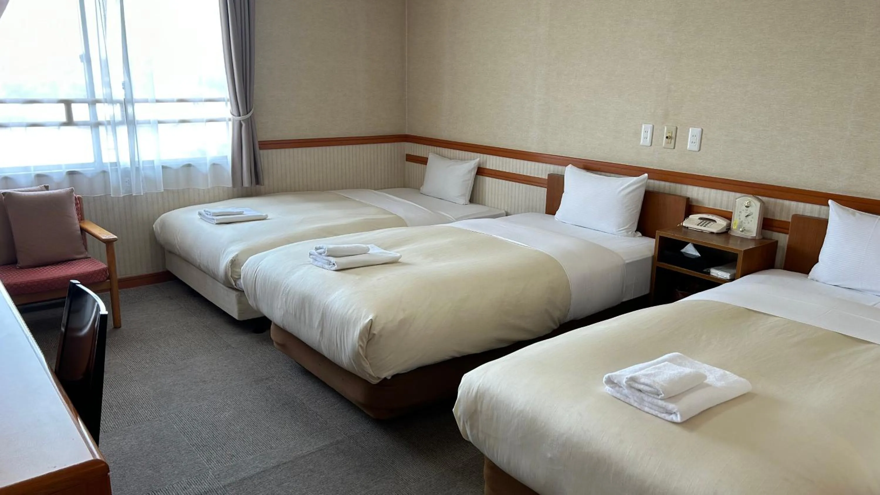 Photo of the whole room, Bed in Hotel Tsukuba Hills Gakuen-odori