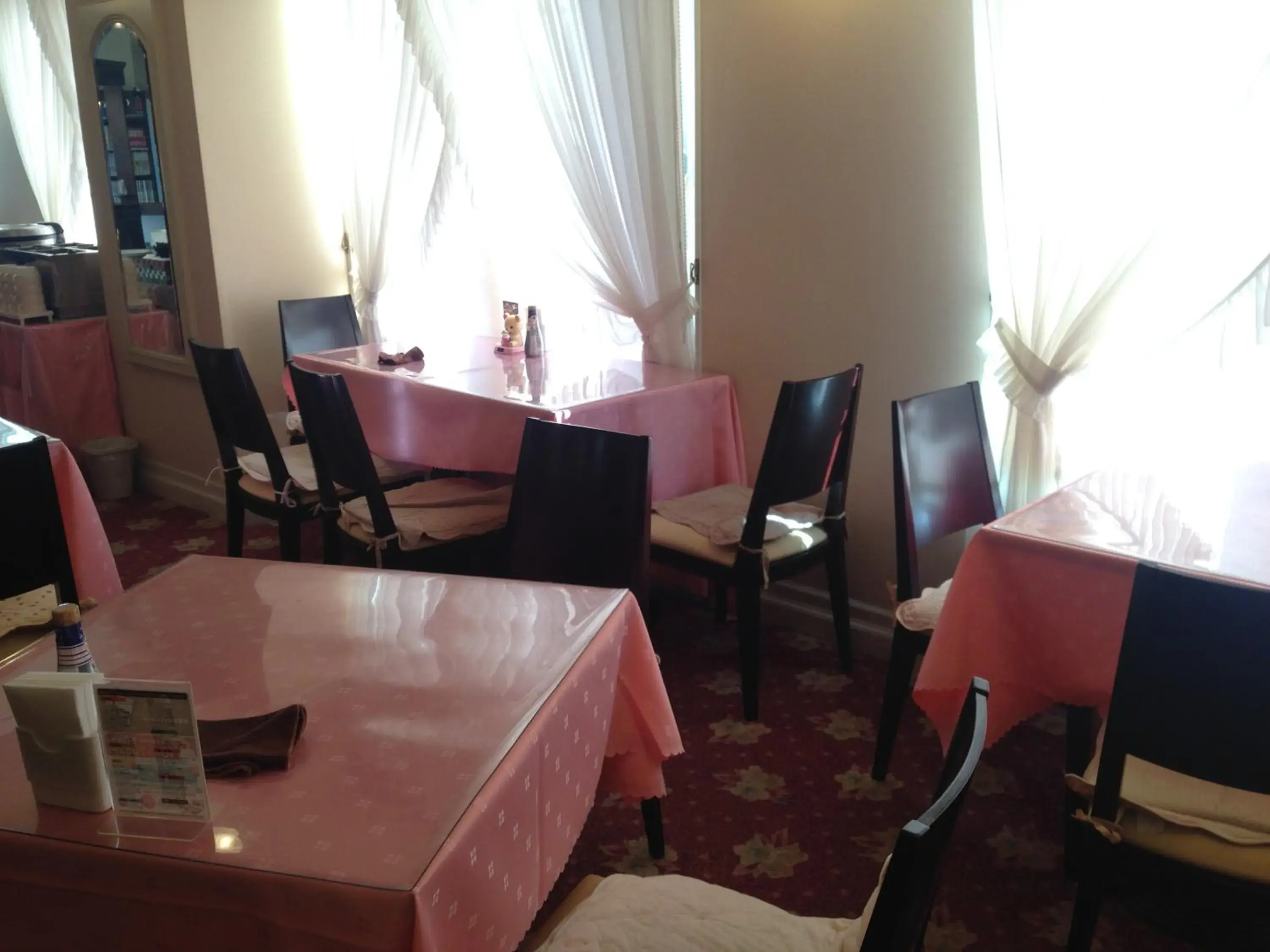 Restaurant/places to eat in Creston Hotel Restaurant/places to eat in Creston Hotel