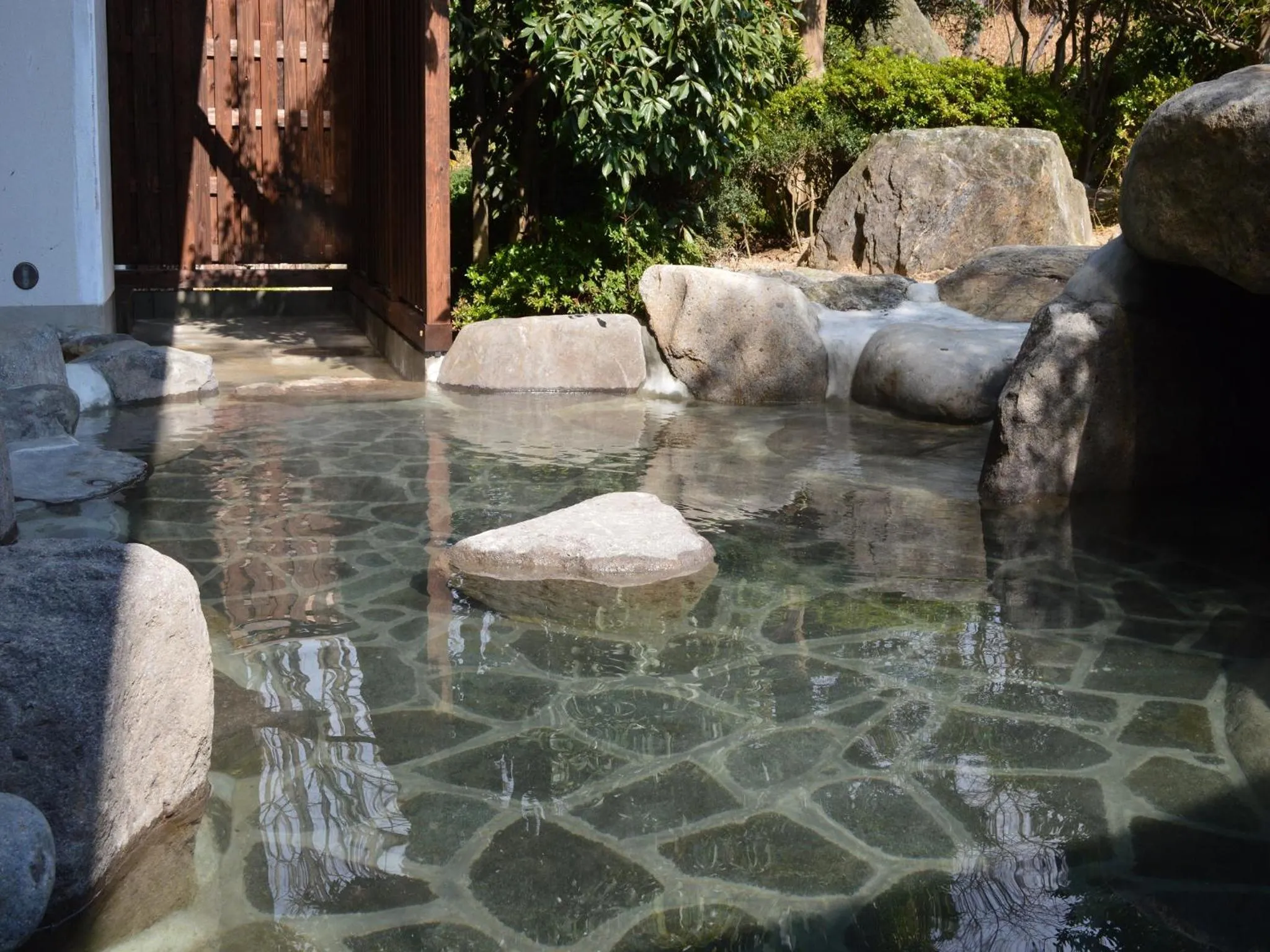 Open Air Bath in Harazuru Grand Sky Hotel