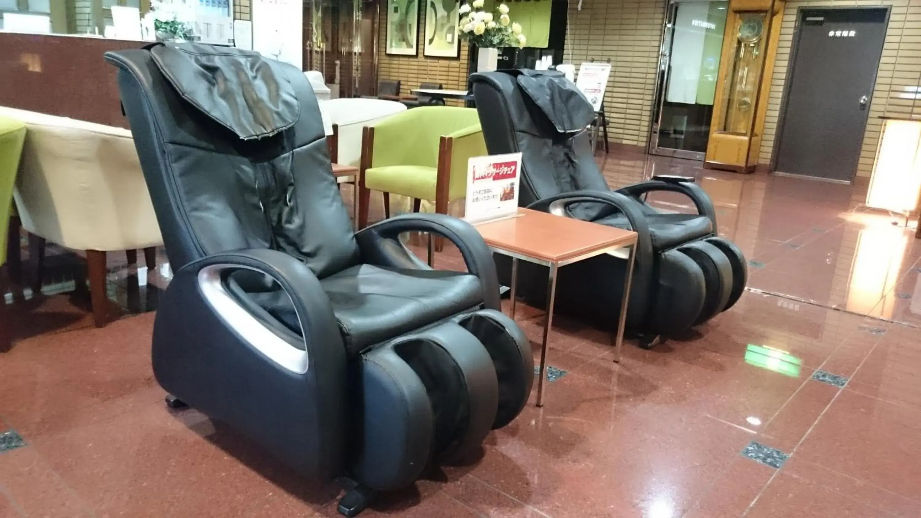 Lobby or reception in Hotel Crown Hills Sagamihara Lobby or reception in Hotel Crown Hills Sagamihara