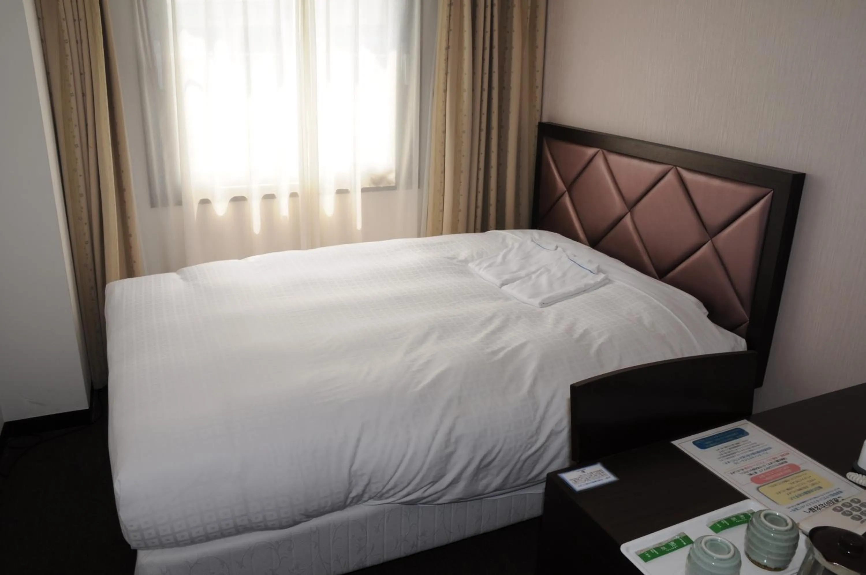 Photo of the whole room, Bed in Hotel Terrace Yokohama