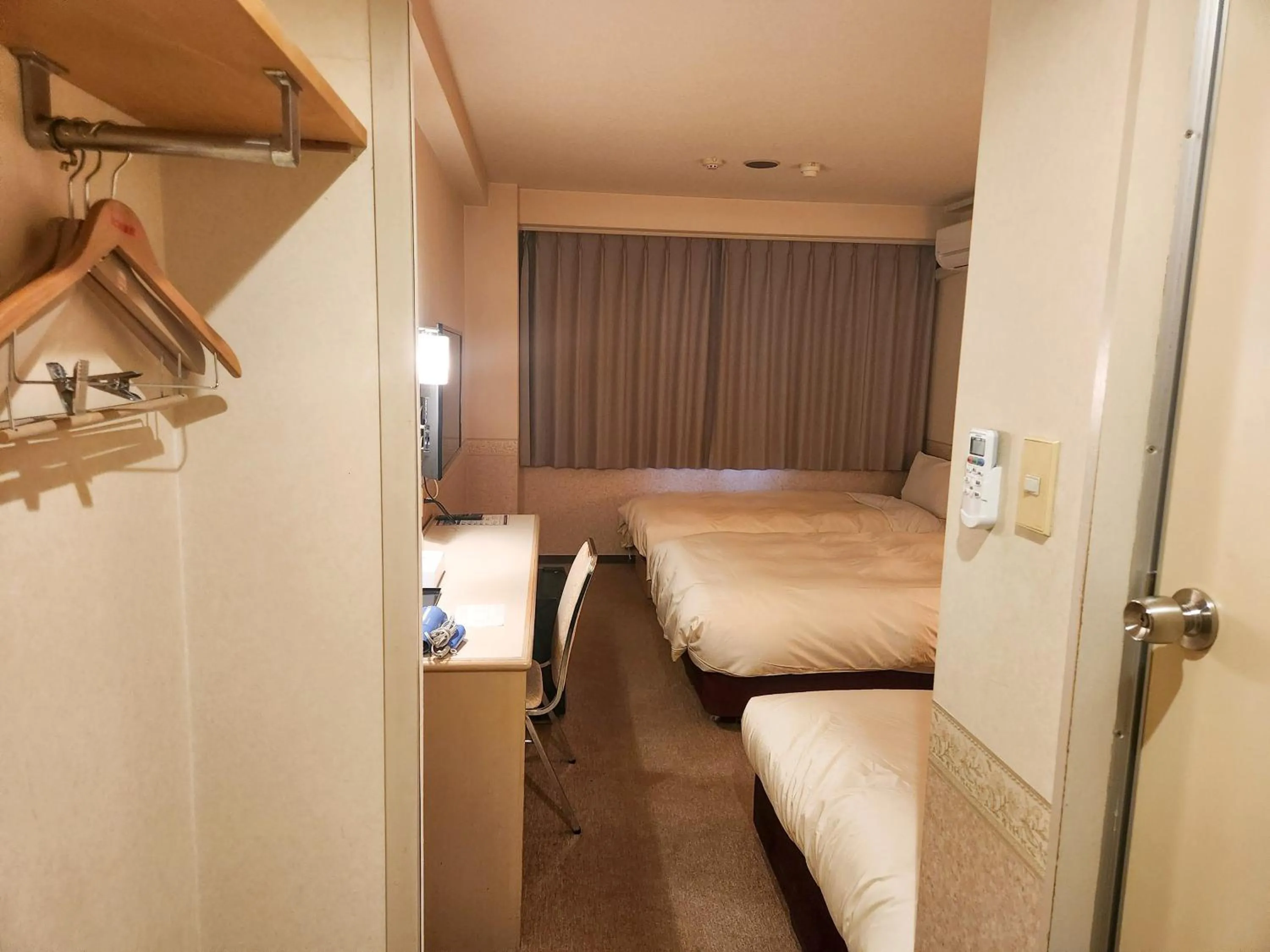 Photo of the whole room, Bed in Hotel Crown Hills Kanazawa