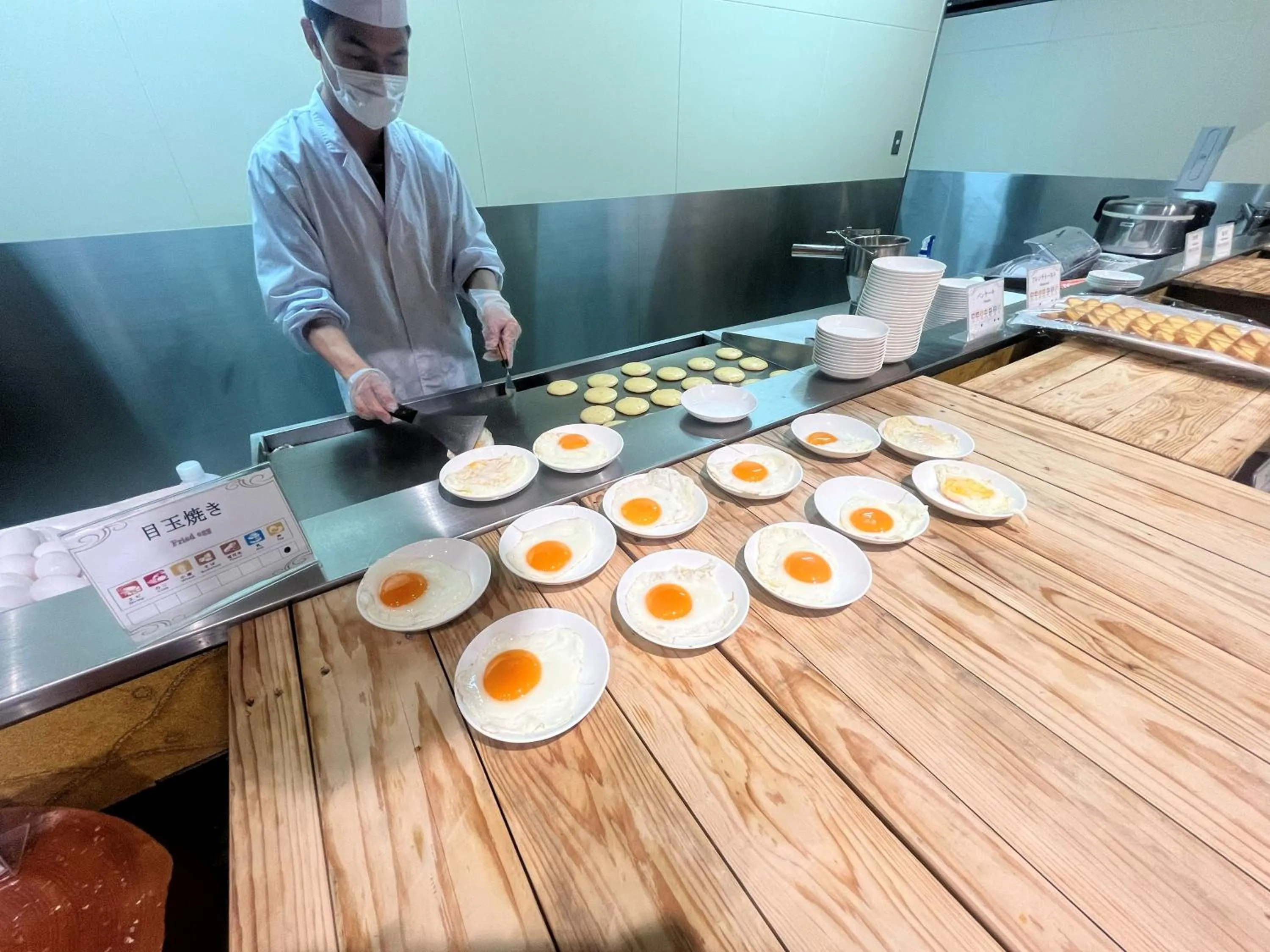 Breakfast in Hotel Kadoman