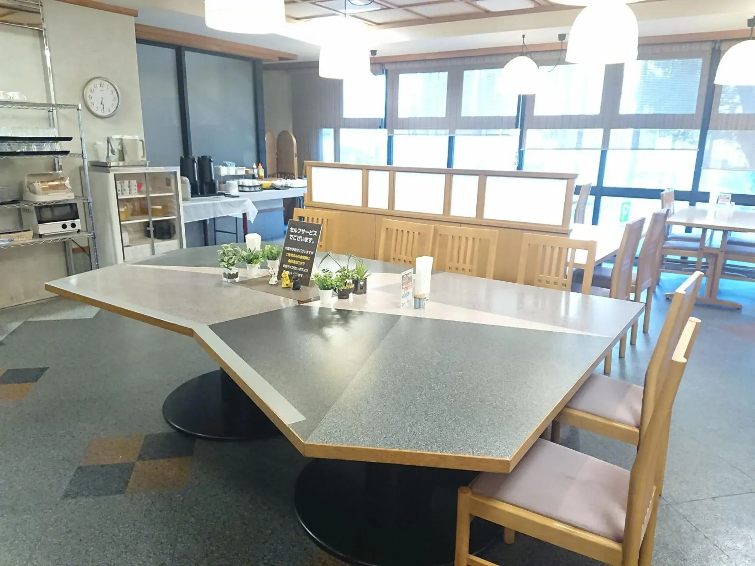 Restaurant/places to eat in Hotel Crown Hills Imabari Restaurant/places to eat in Hotel Crown Hills Imabari