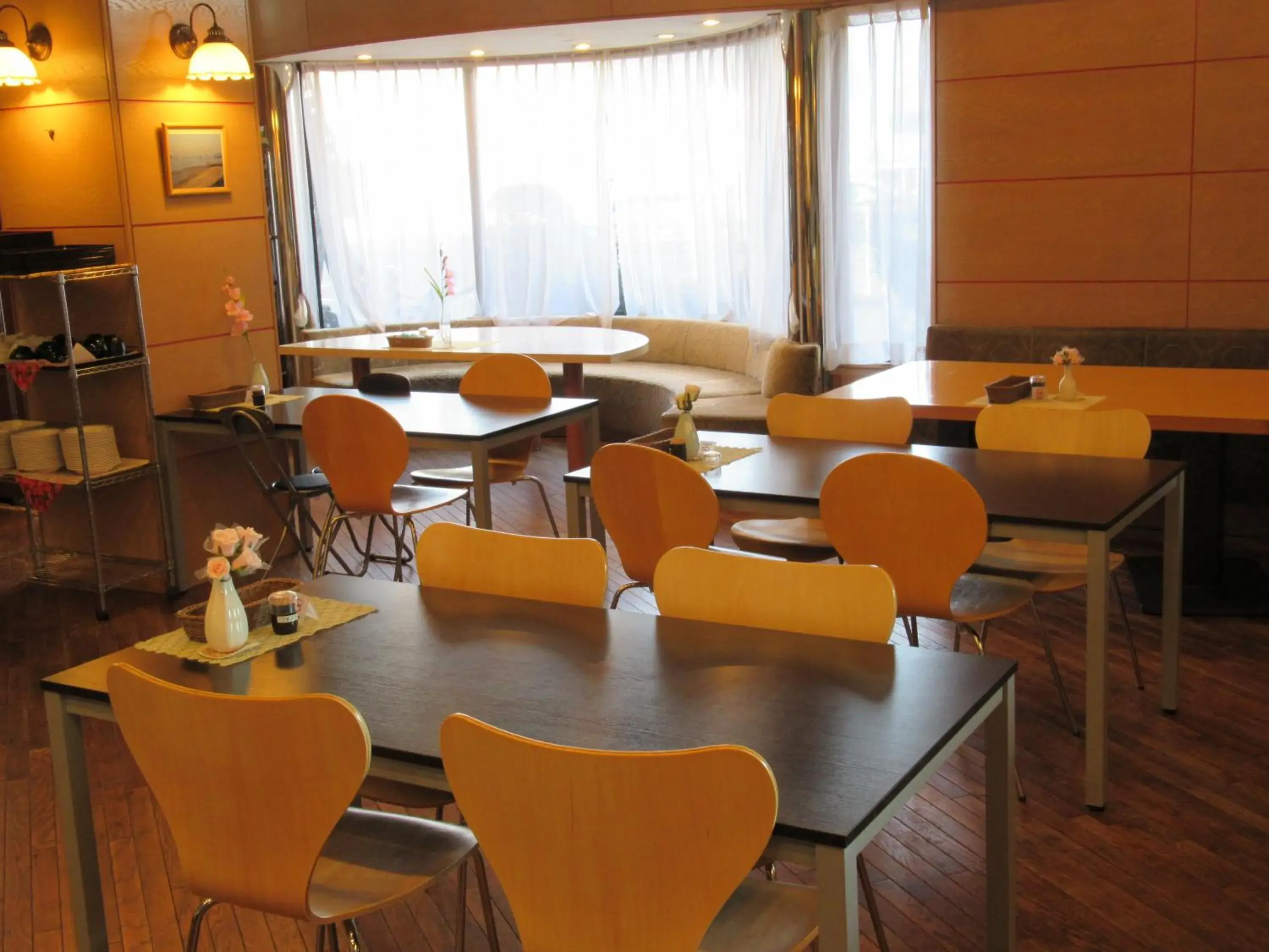 Restaurant/places to eat in Center Hotel Mihara Restaurant/places to eat in Center Hotel Mihara