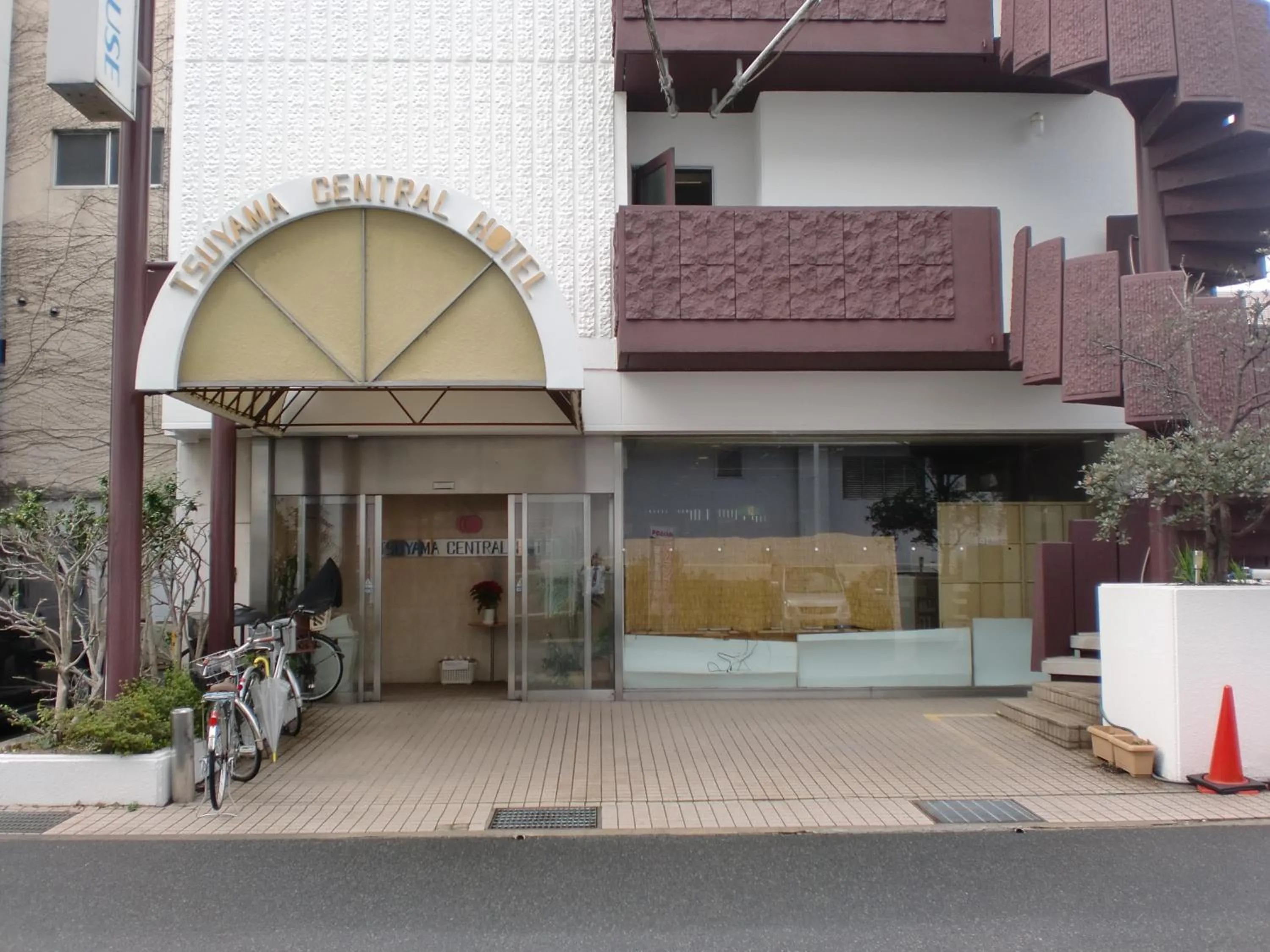 Tsuyama Central Hotel Townhouse