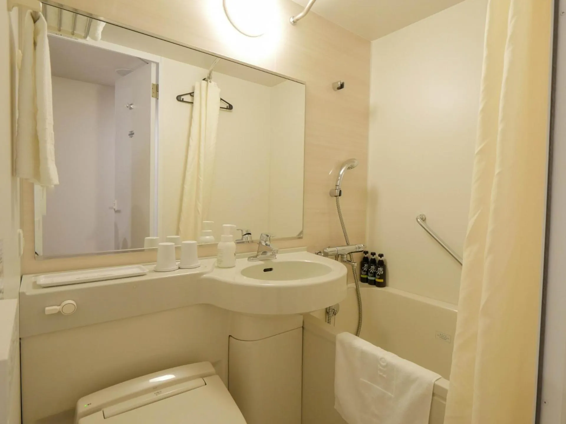 Bathroom in Business Hotel Goi Hills