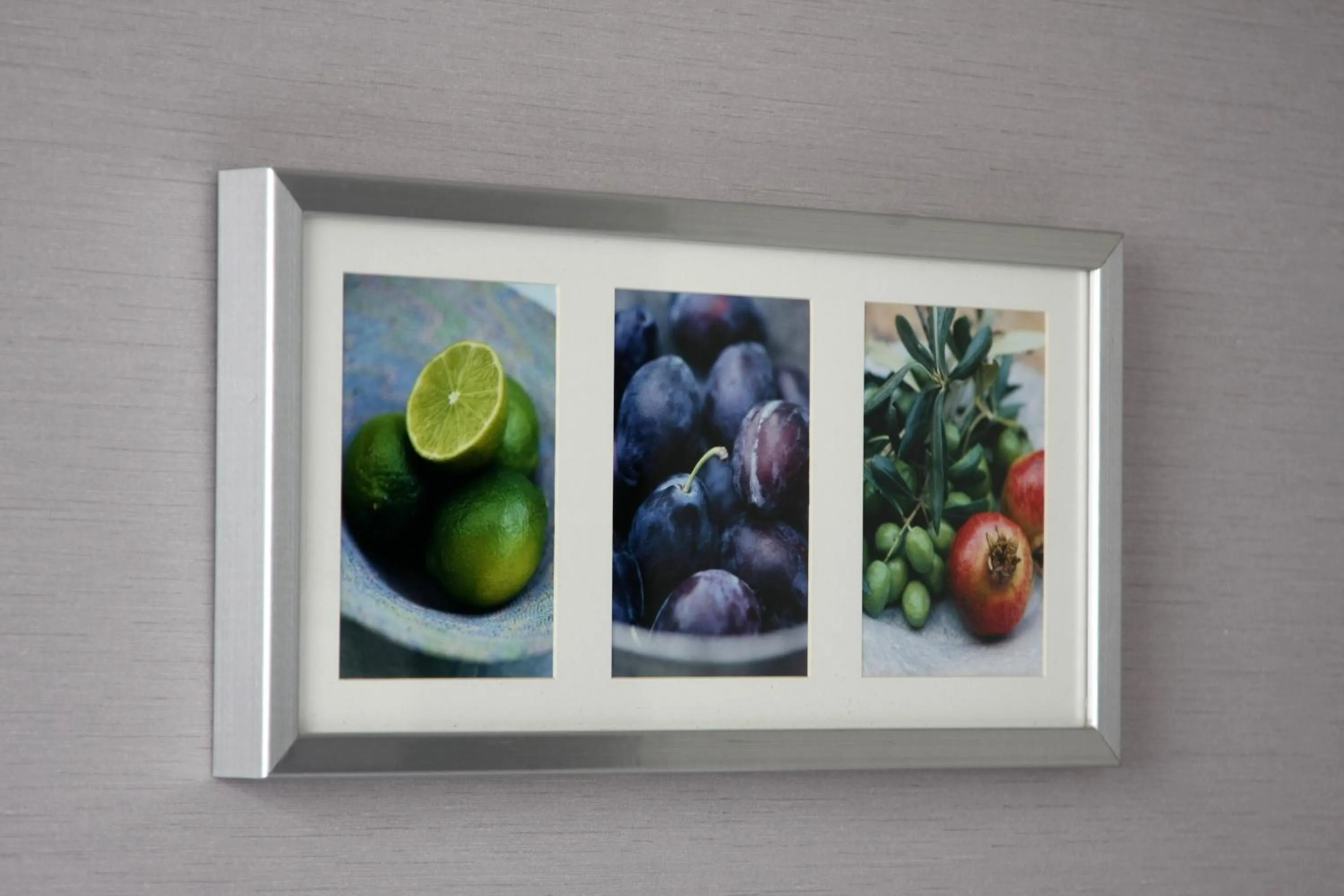 Decorative detail in Hotel Crown Hills Kimitsu