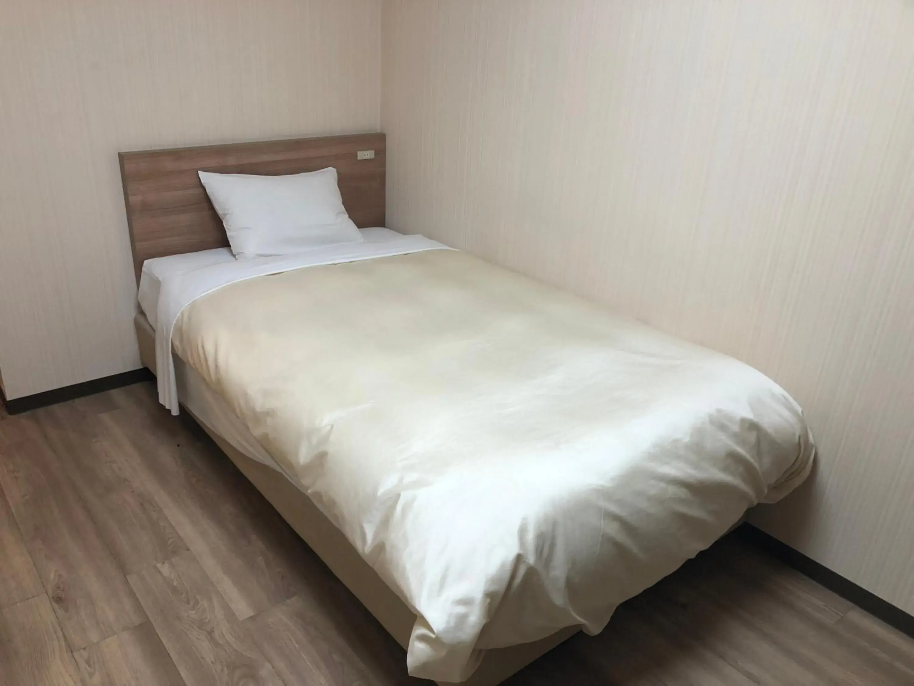 Bed in Hotel Kimitsu Hills Bed in Hotel Kimitsu Hills