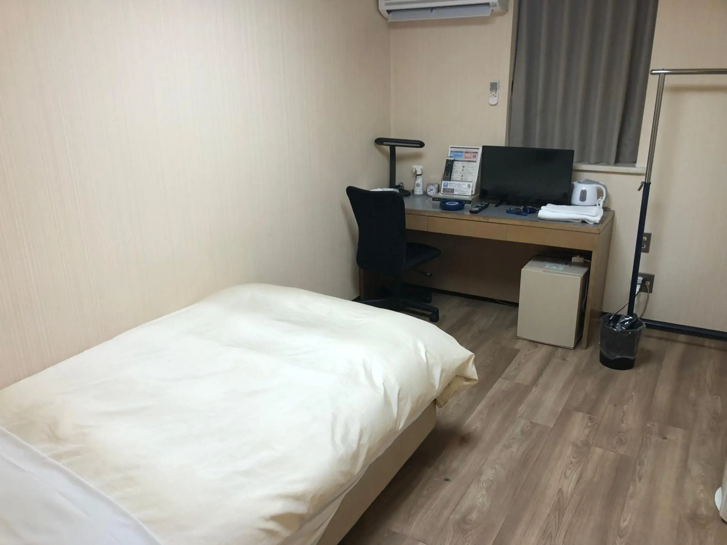 Photo of the whole room, Bed in Hotel Kimitsu Hills Photo of the whole room, Bed in Hotel Kimitsu Hills