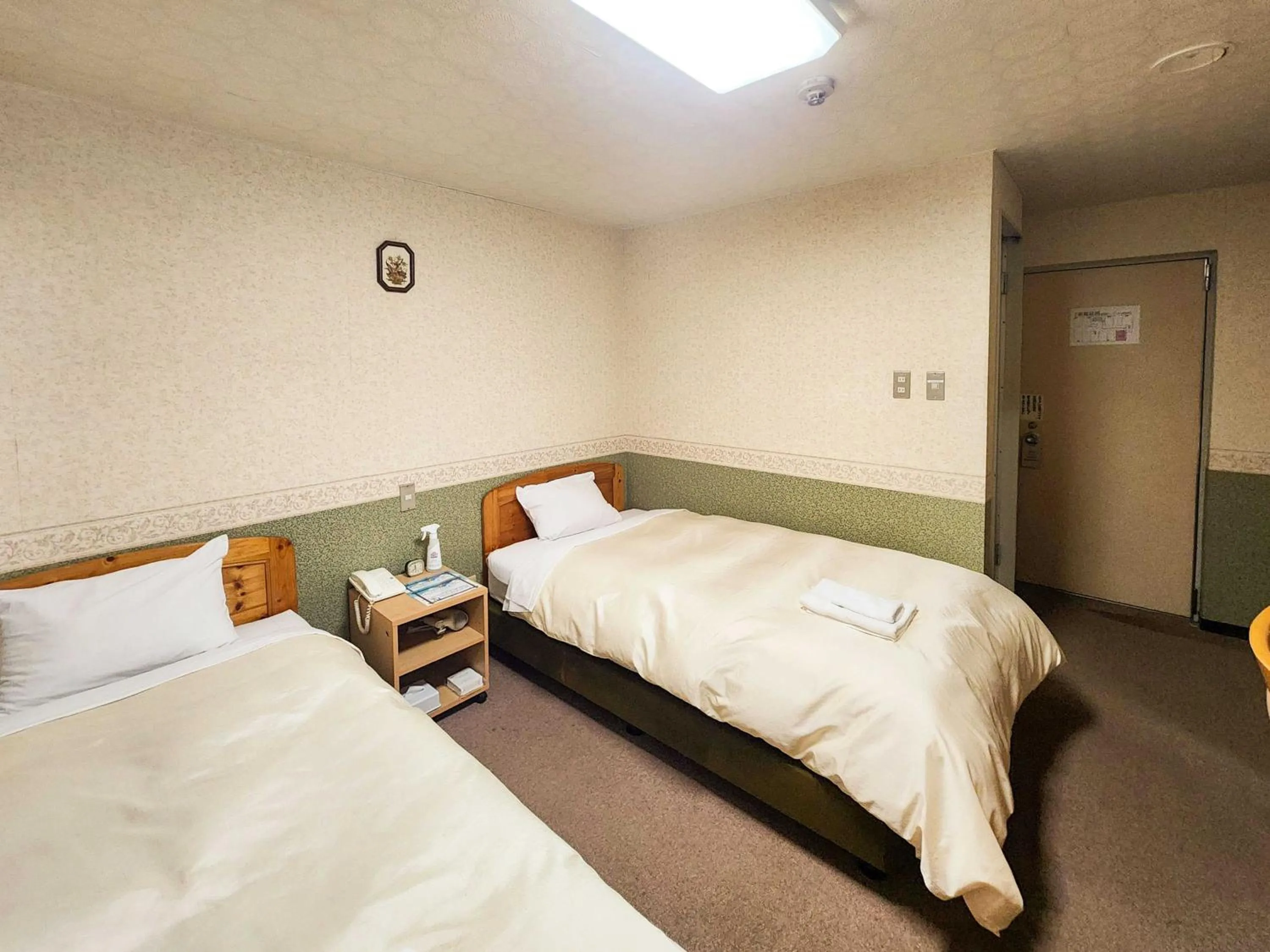 Photo of the whole room, Bed in Hotel Himeji Hills