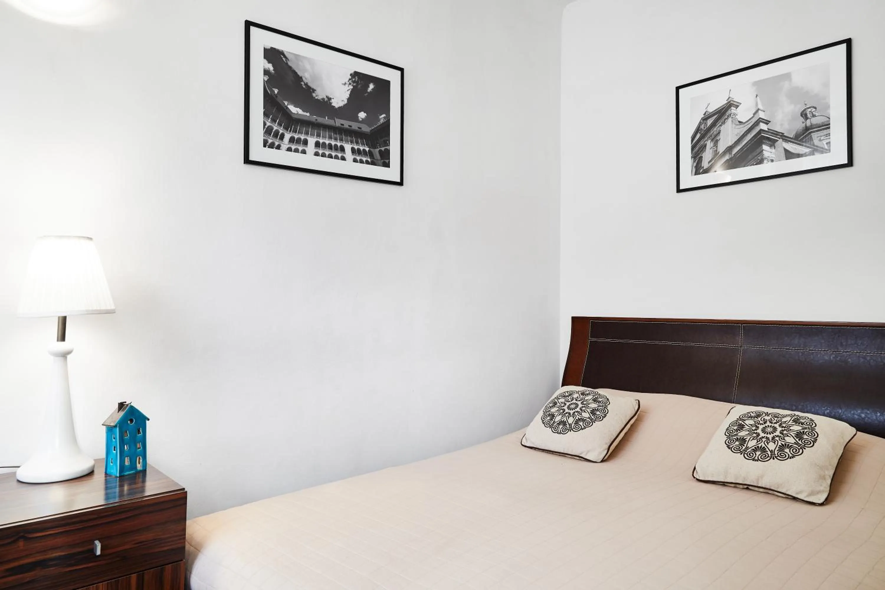 Bed in Krakow For You Main Square Apartments