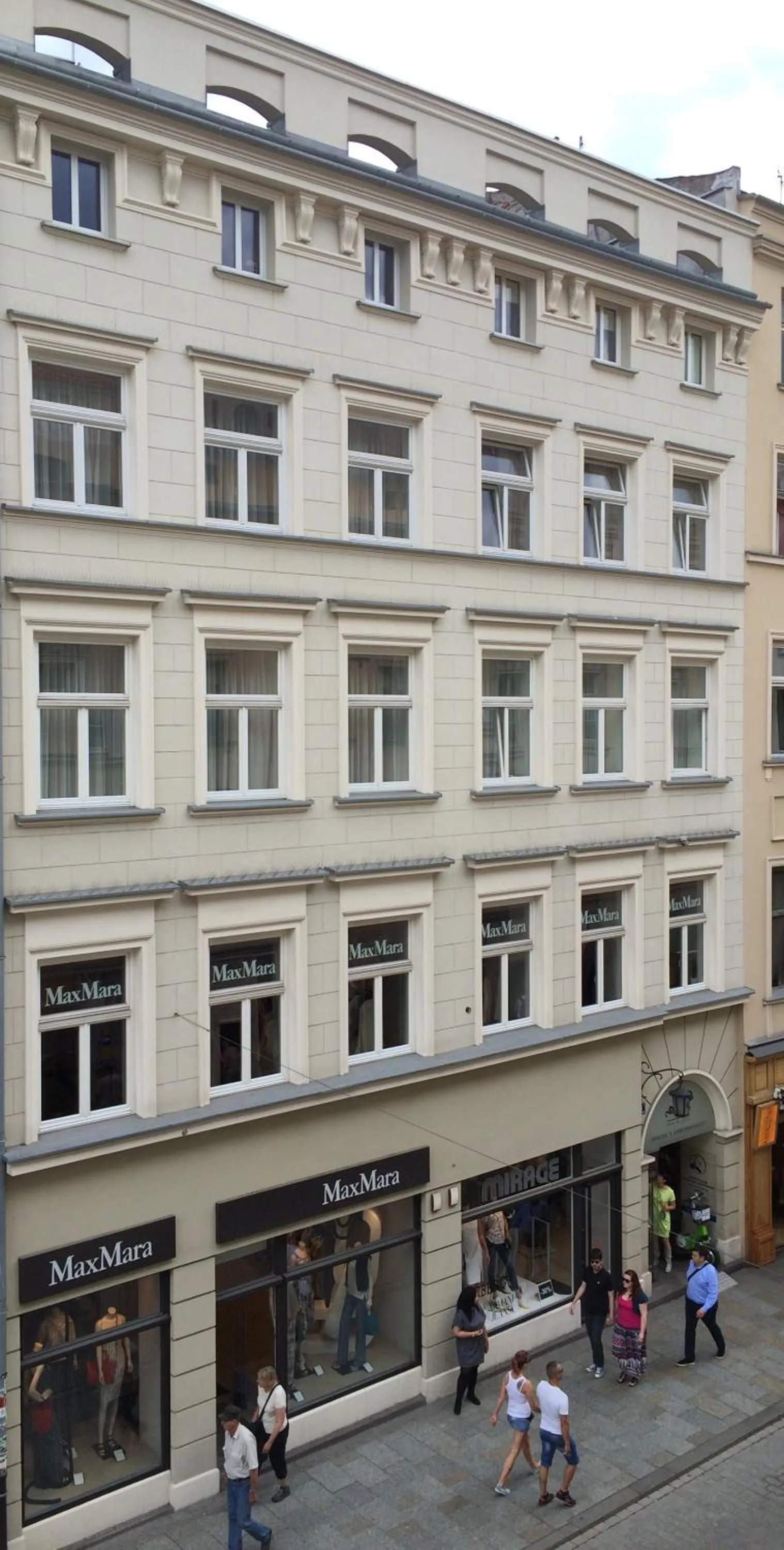 Property building in Krakow For You Main Square Apartments