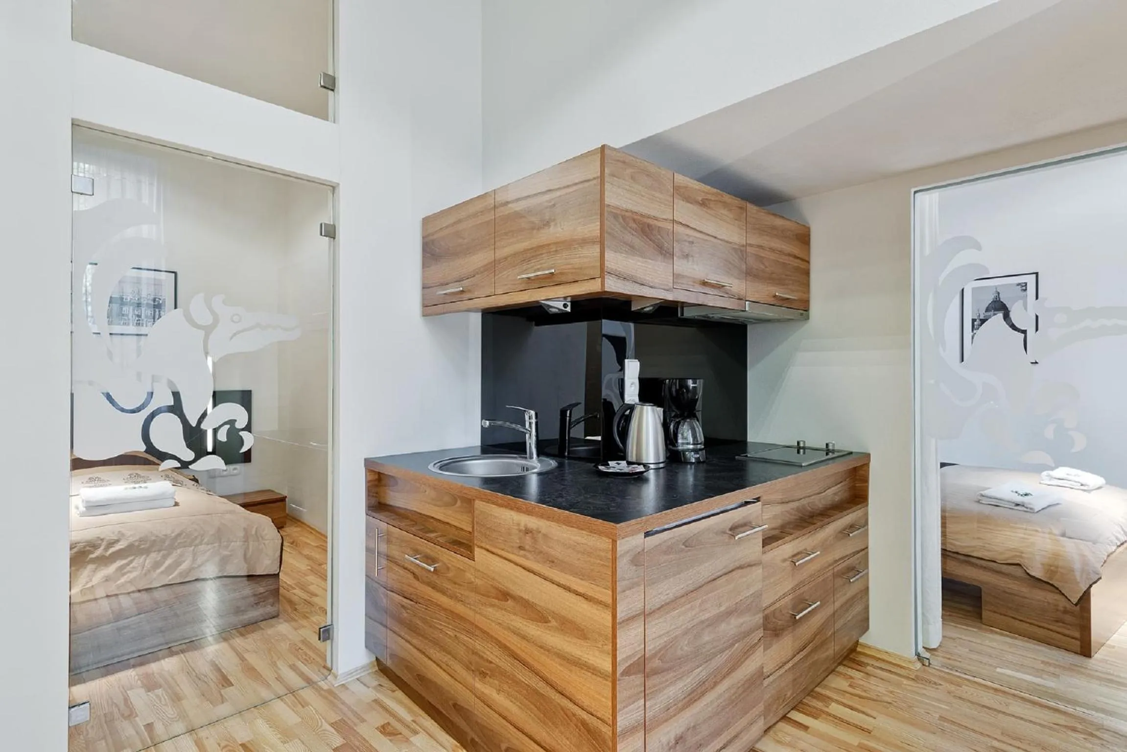Kitchen or kitchenette in Krakow For You Main Square Apartments