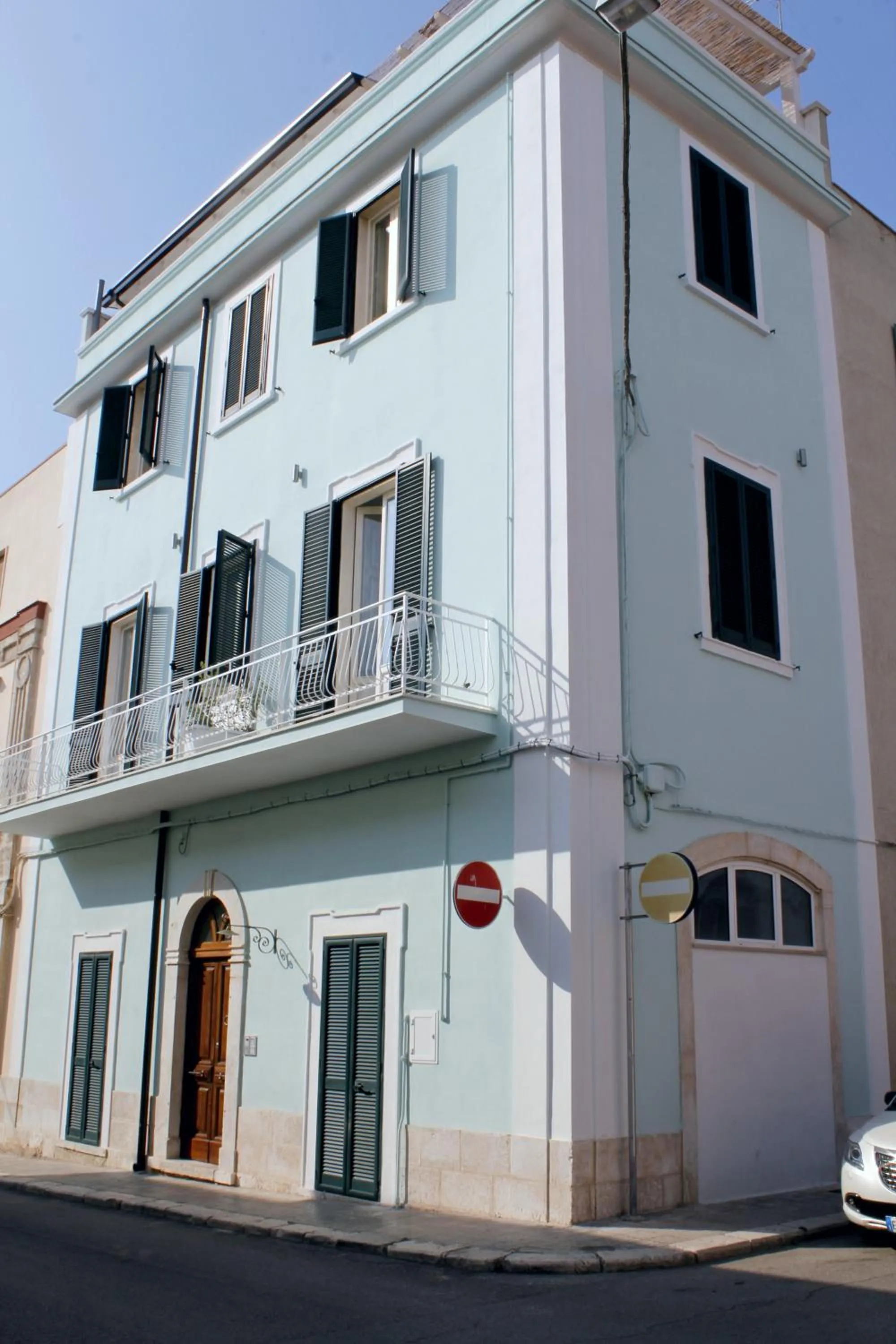 Property building in Elementa