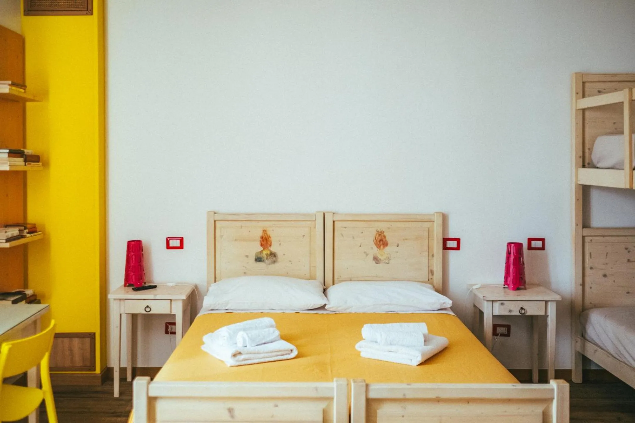 Bedroom, Bed in Elementa