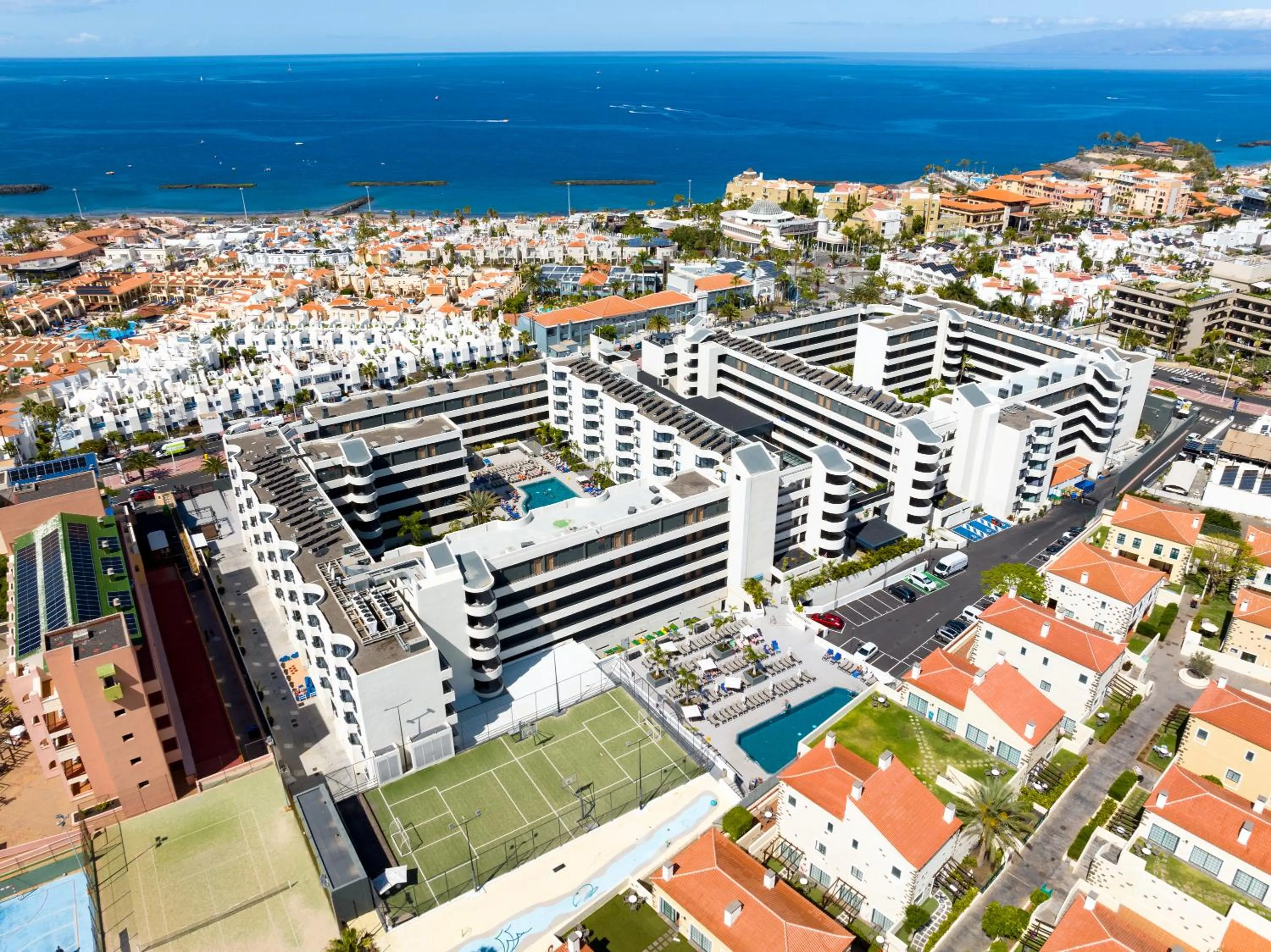 Property building in HOVIMA Suites Costa Adeje