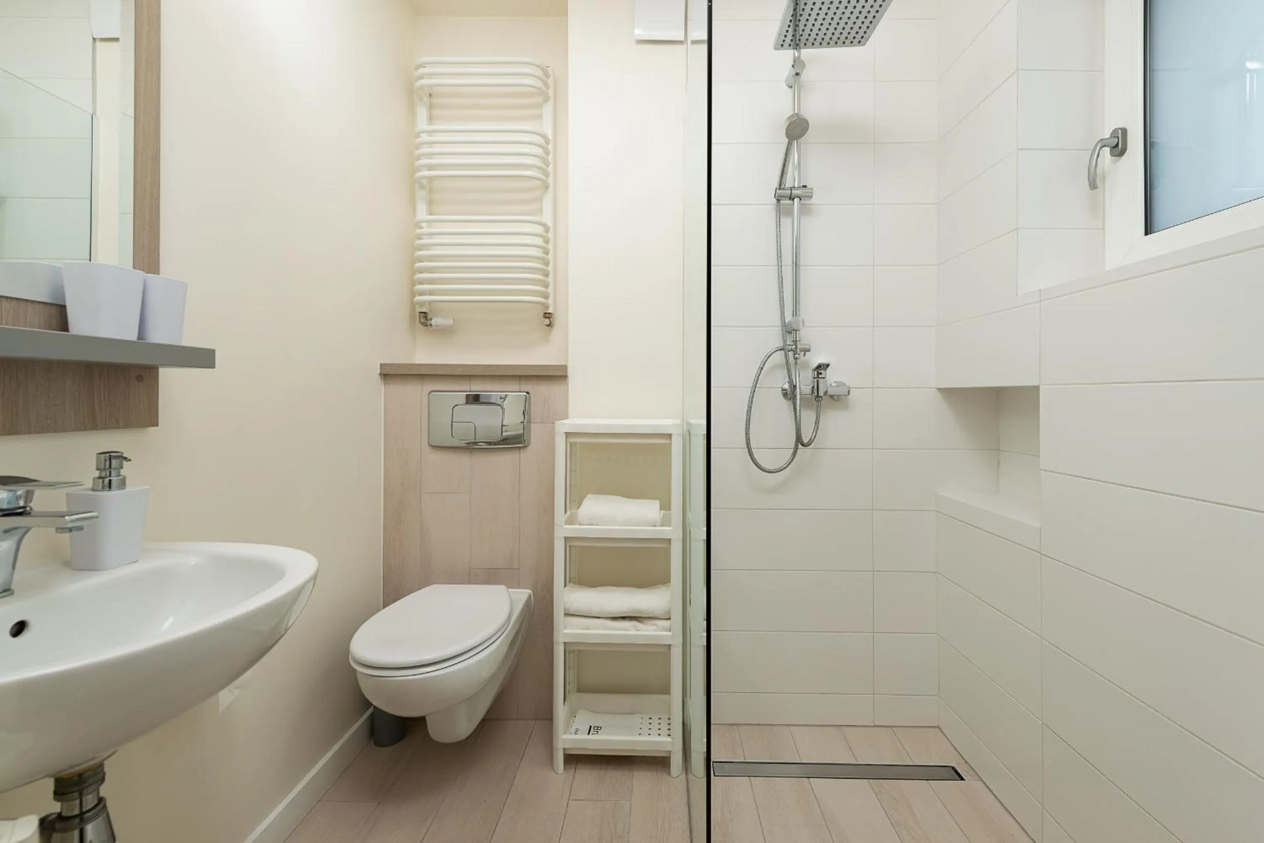 Shower in Kameralny Aparthotel Elegante Władysławowo - Adults Only