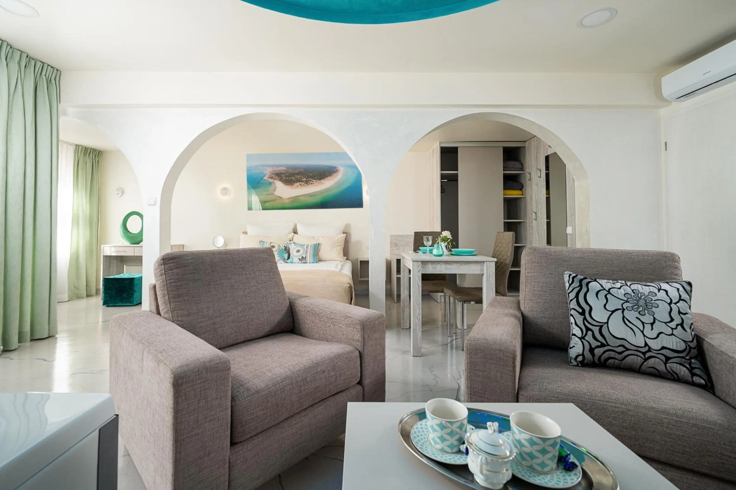 Seating area in Kameralny Aparthotel Elegante Władysławowo - Adults Only