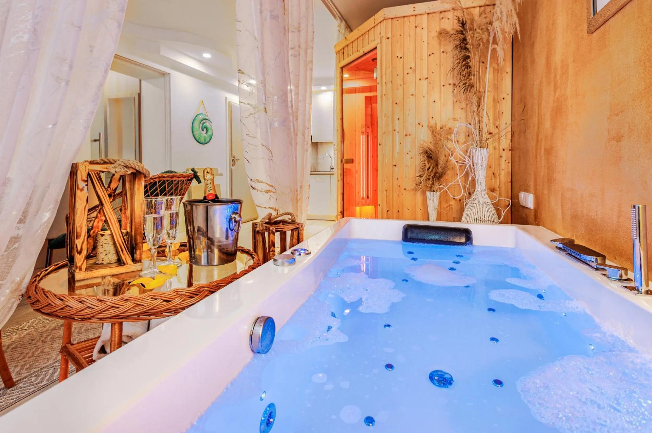 Spa and wellness centre/facilities in Kameralny Aparthotel Elegante Władysławowo - Adults Only