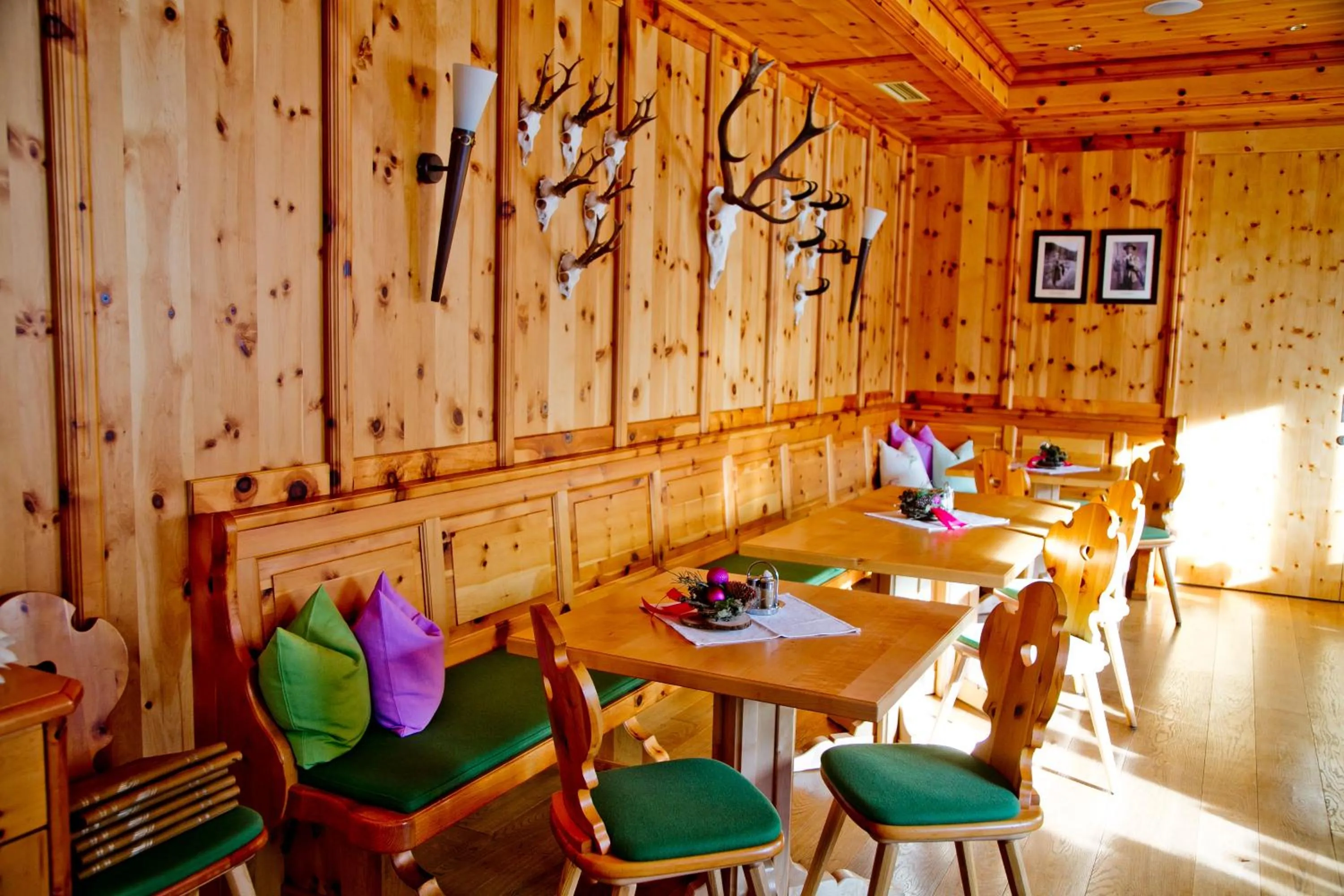 Restaurant/places to eat in Landhotel Berger