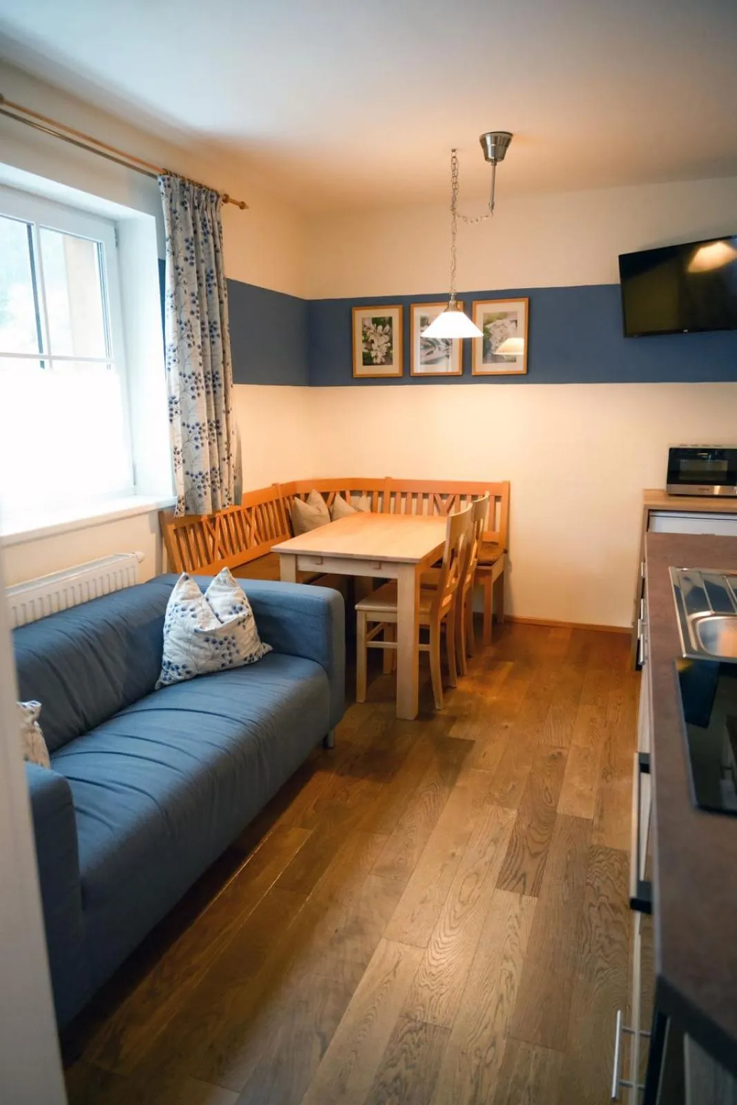 Kitchen or kitchenette in Landhotel Berger