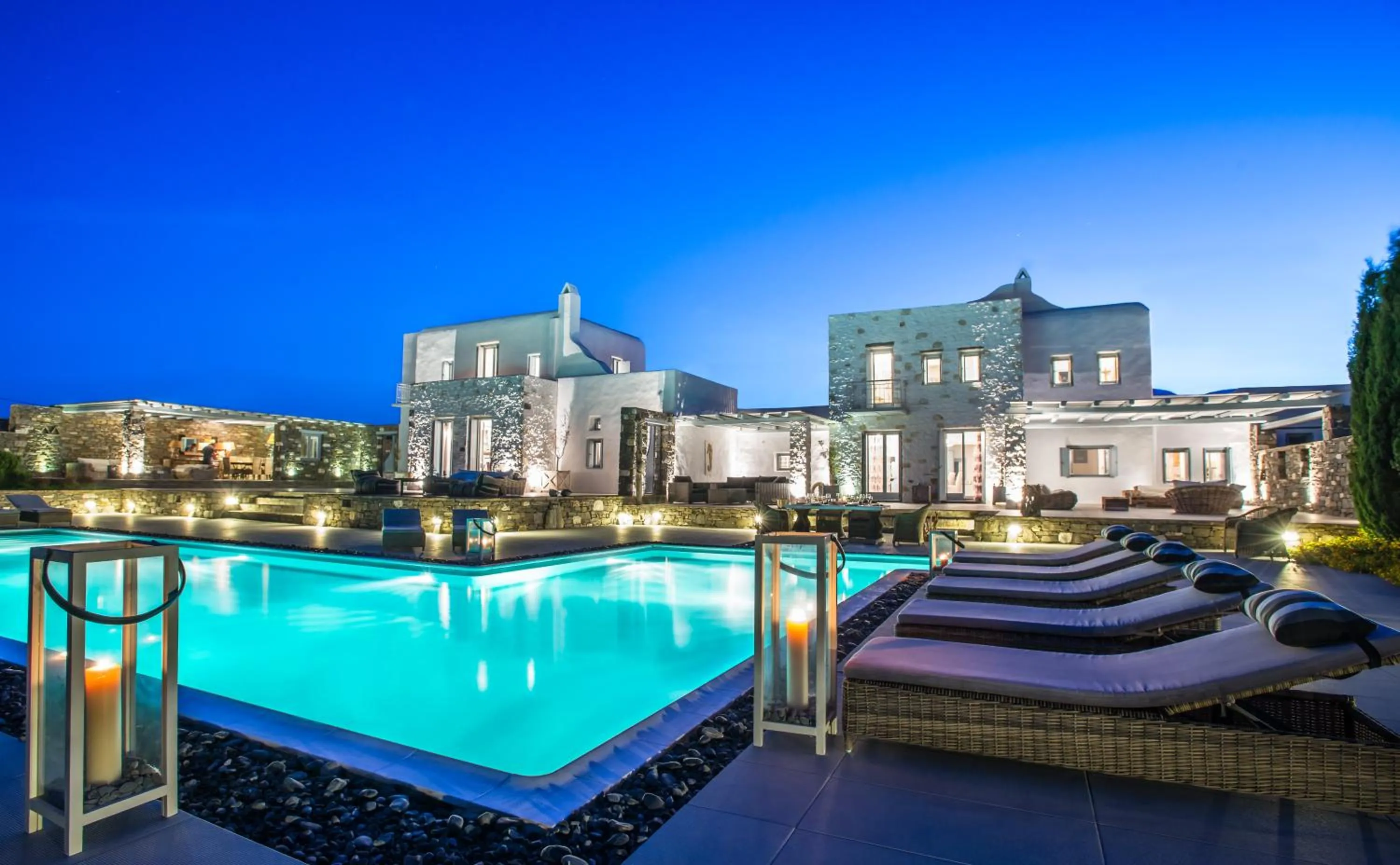 Aelia Paros Beachfront Villas