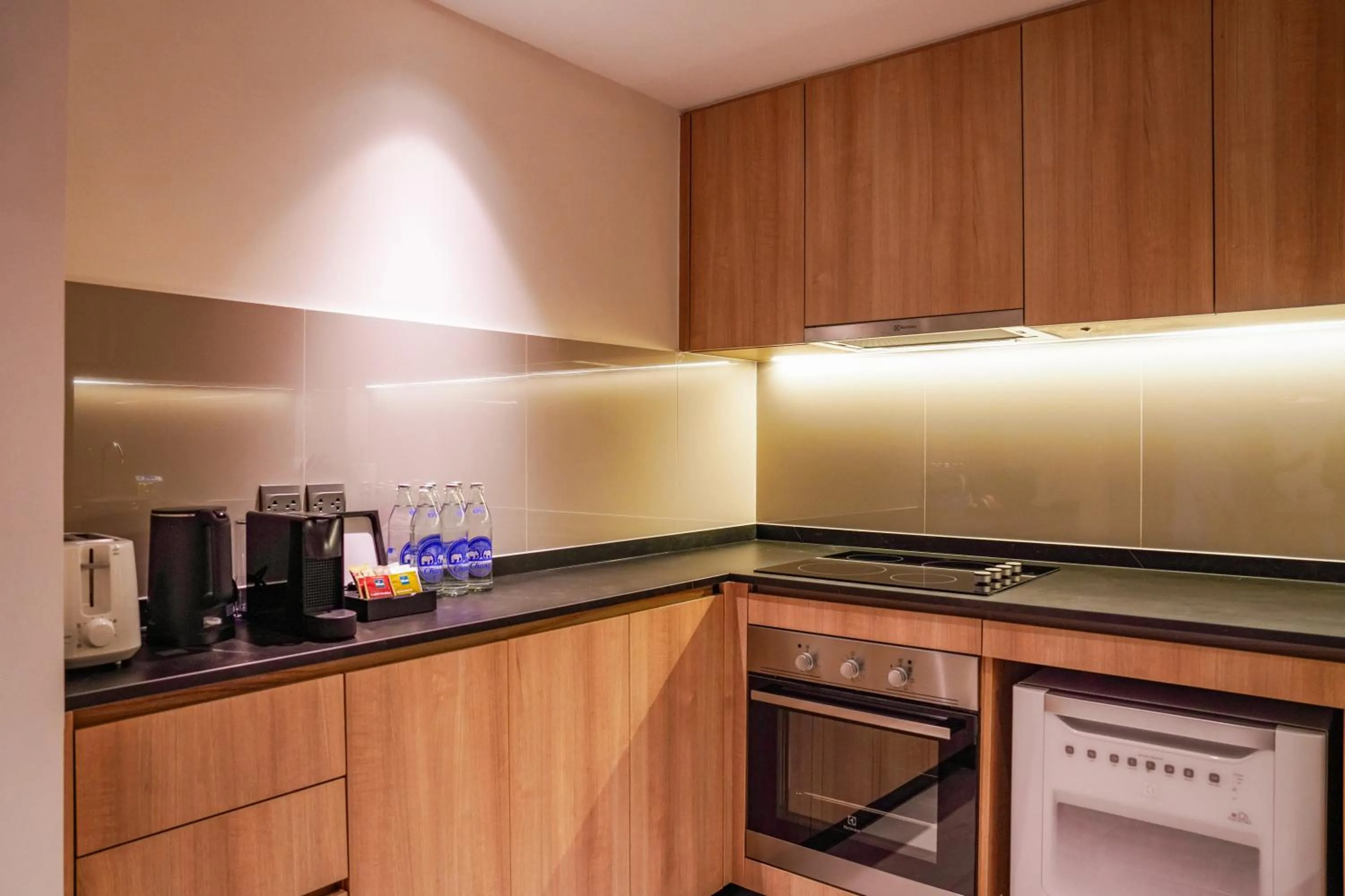 Coffee/tea facilities in Marriott Executive Apartments Bangkok, Sukhumvit 50