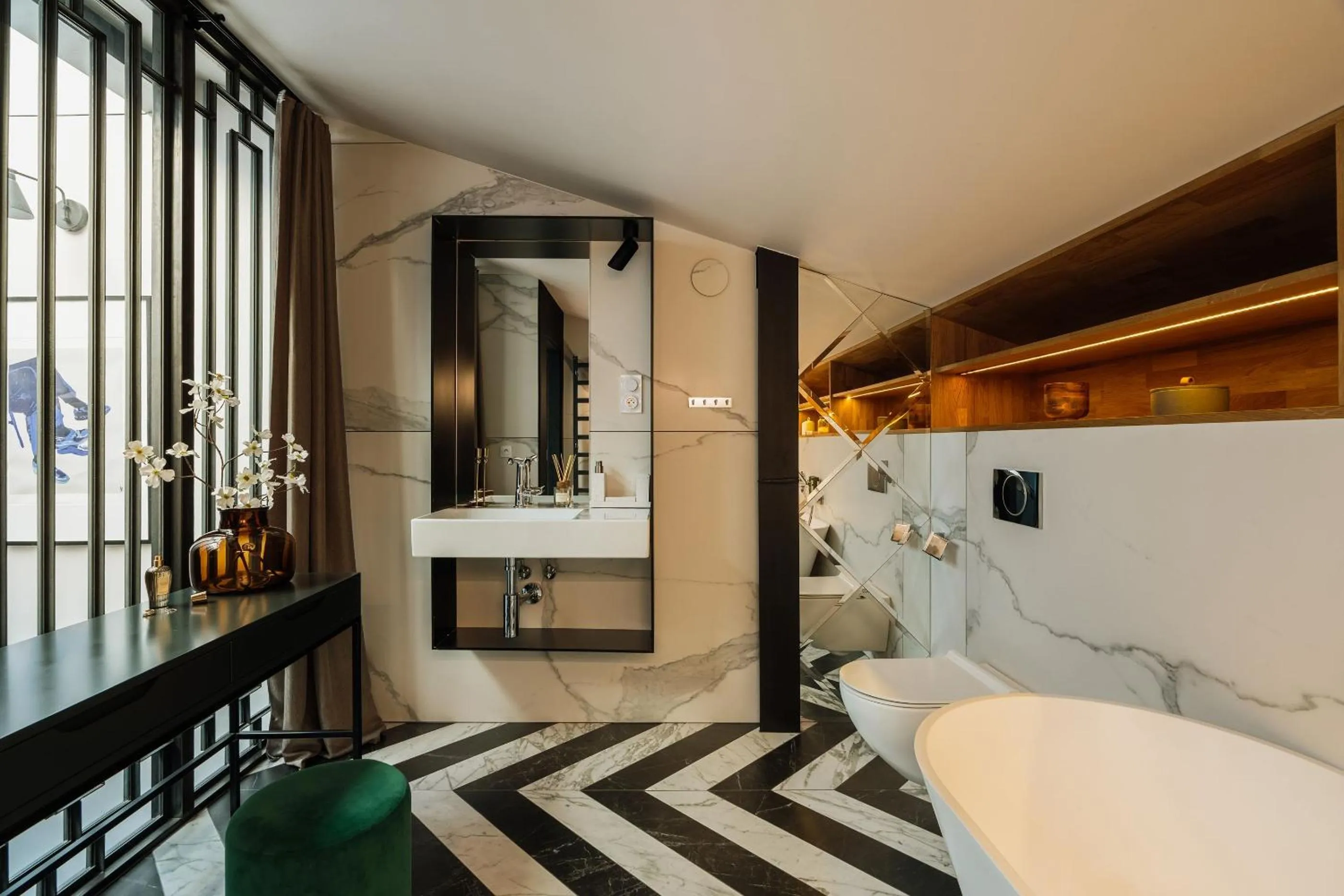 Toilet in Stradom 15 - LoftAffair Collection