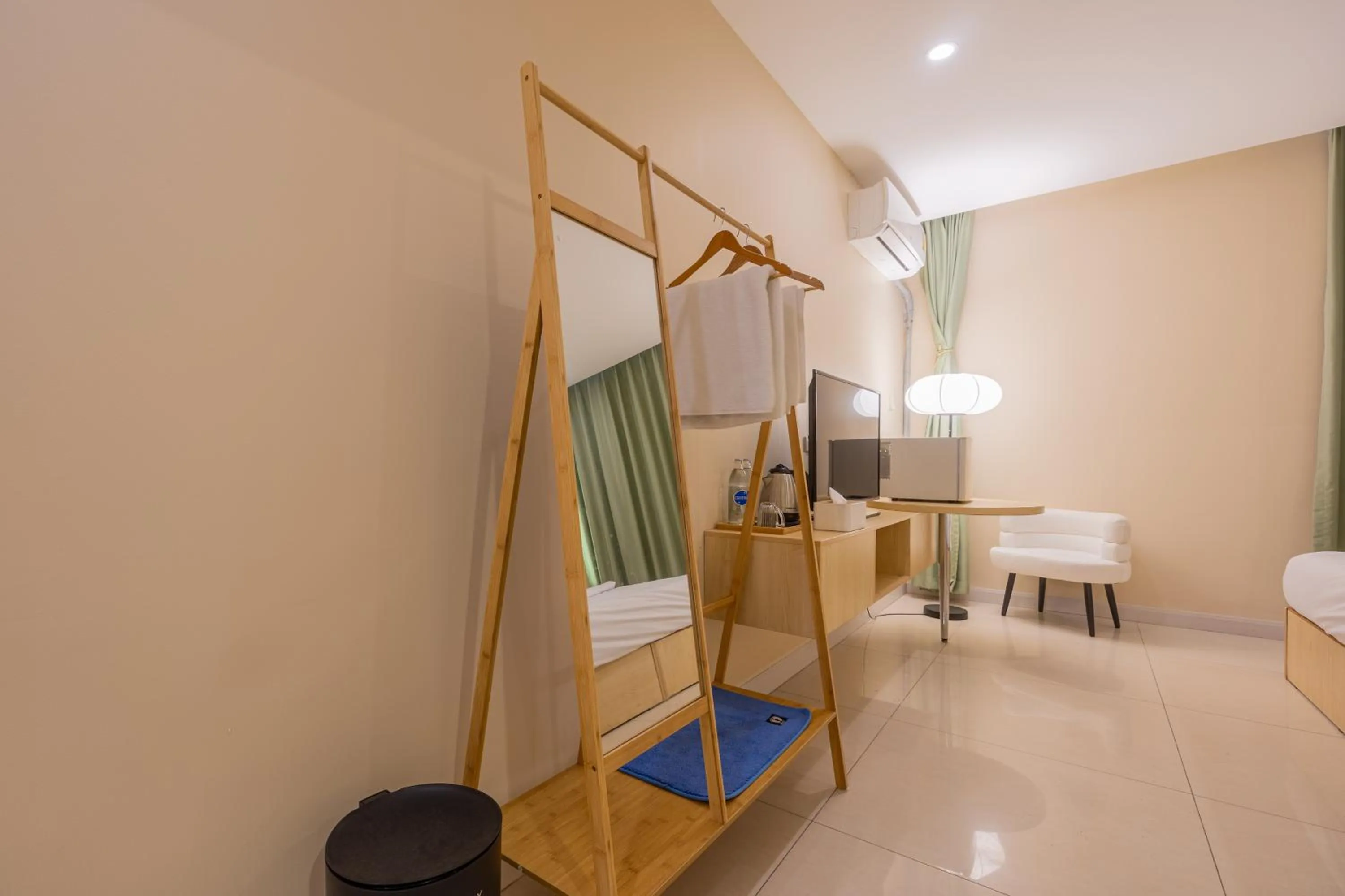 Bedroom in The President Hotel at Chokchai 4