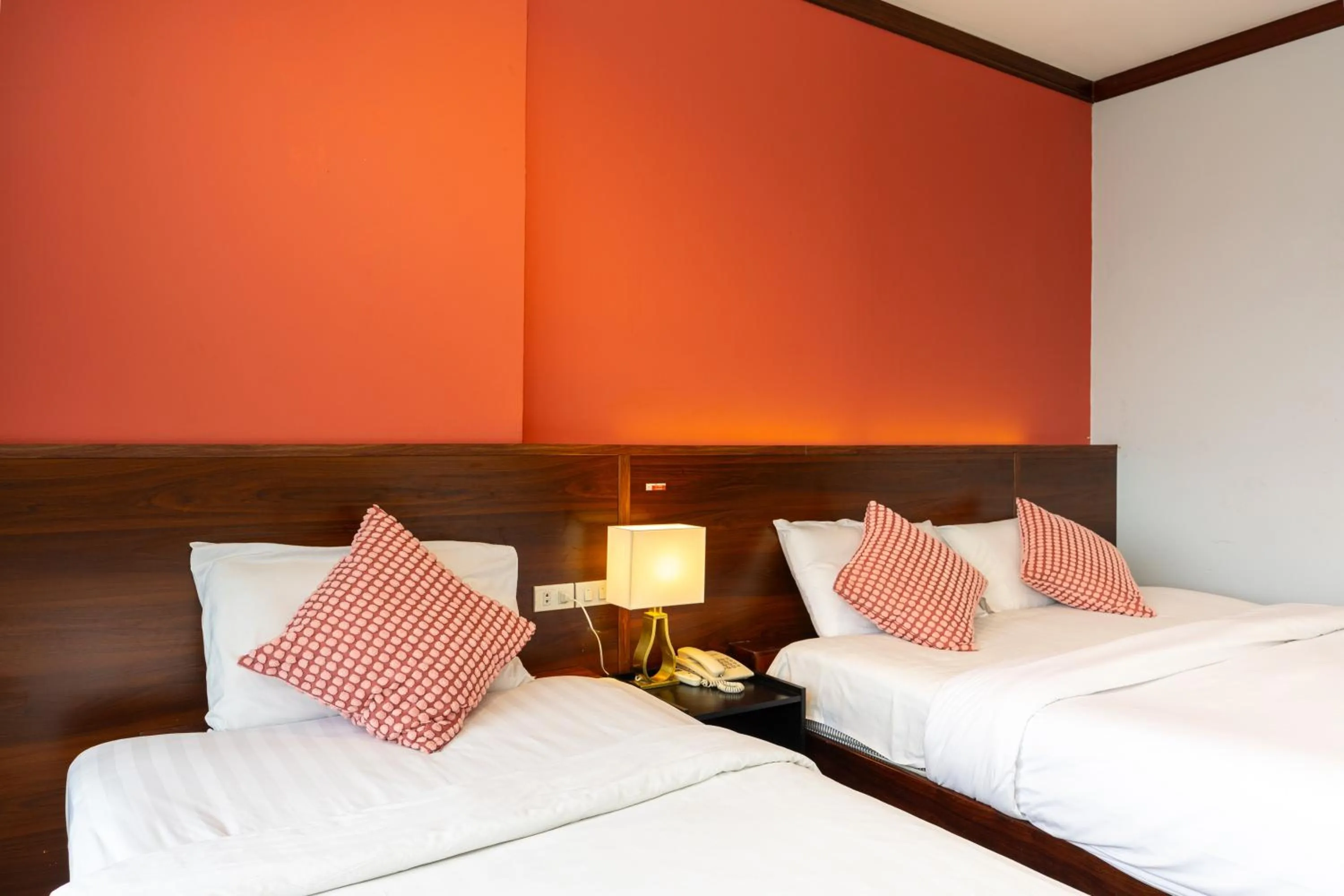 Bed in The President Hotel at Chokchai 4