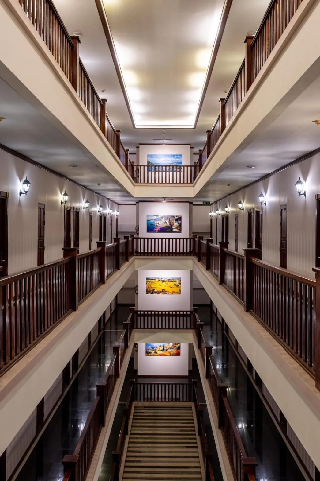 Property building in The President Hotel at Chokchai 4