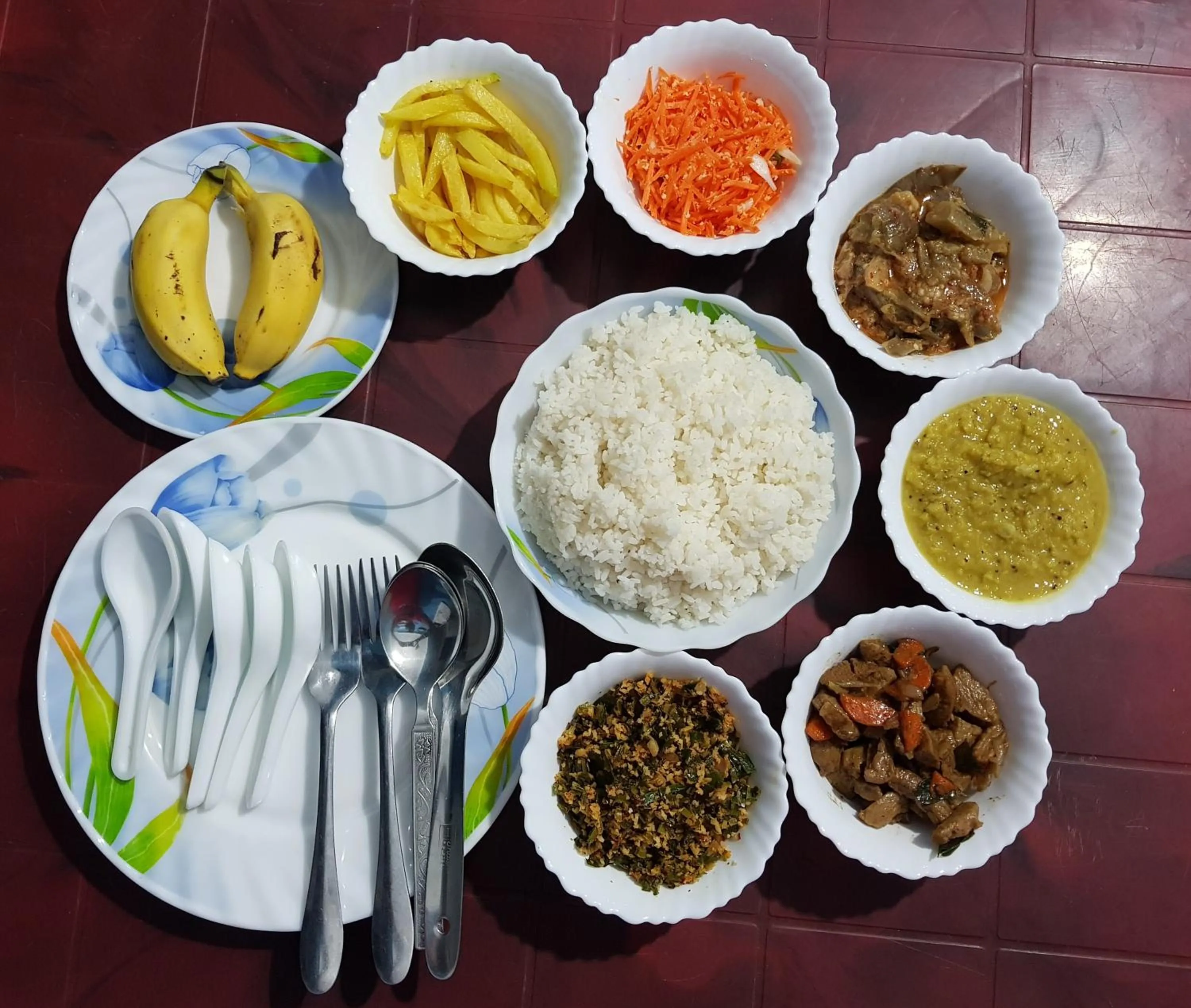 Lunch in Nilaveli Beach Rooms