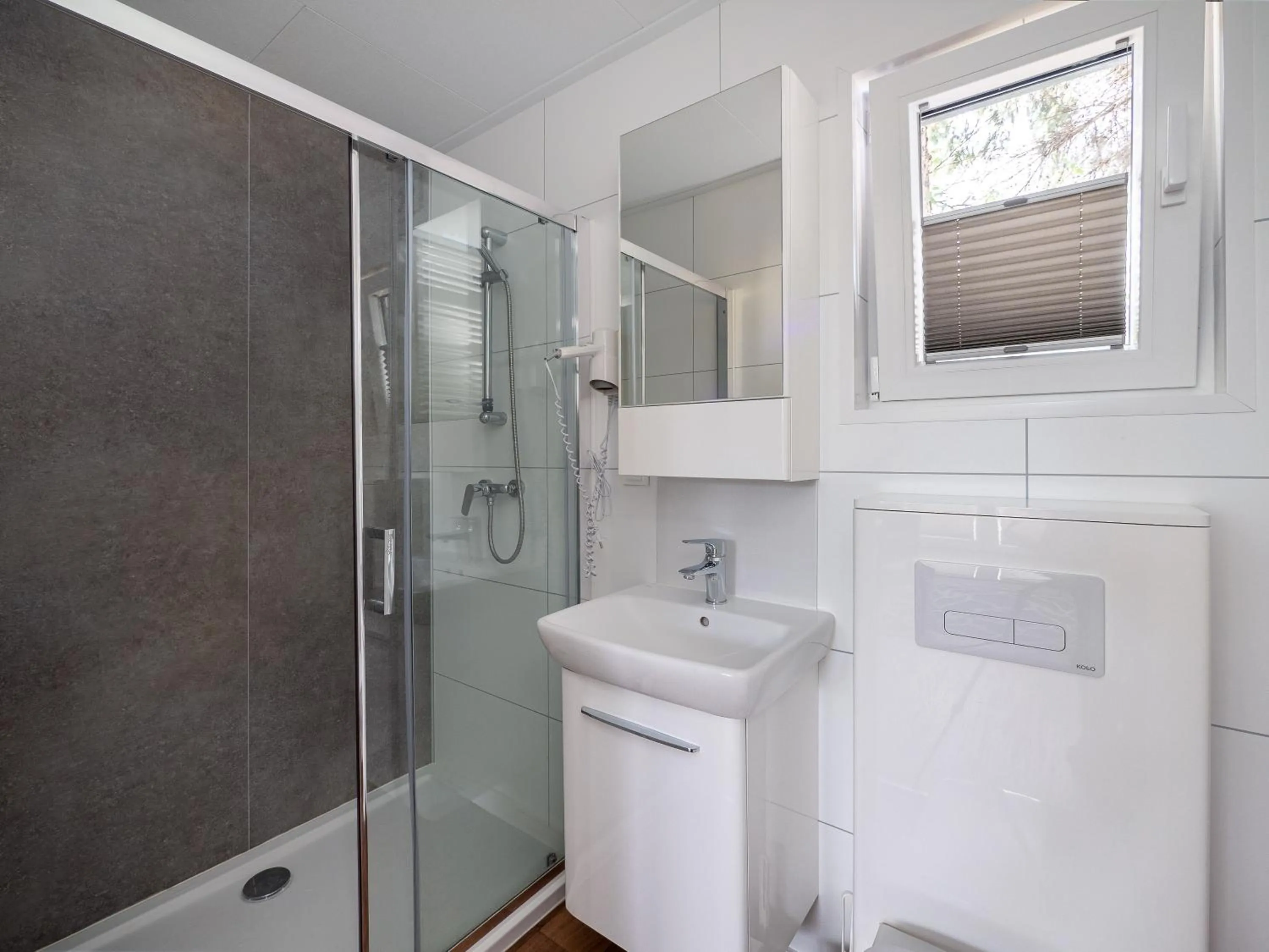 Bathroom in Holiday Golden Resort & Spa