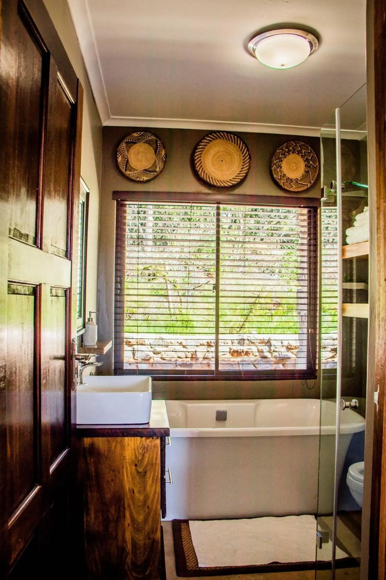 Bathroom in African Safari Lodge