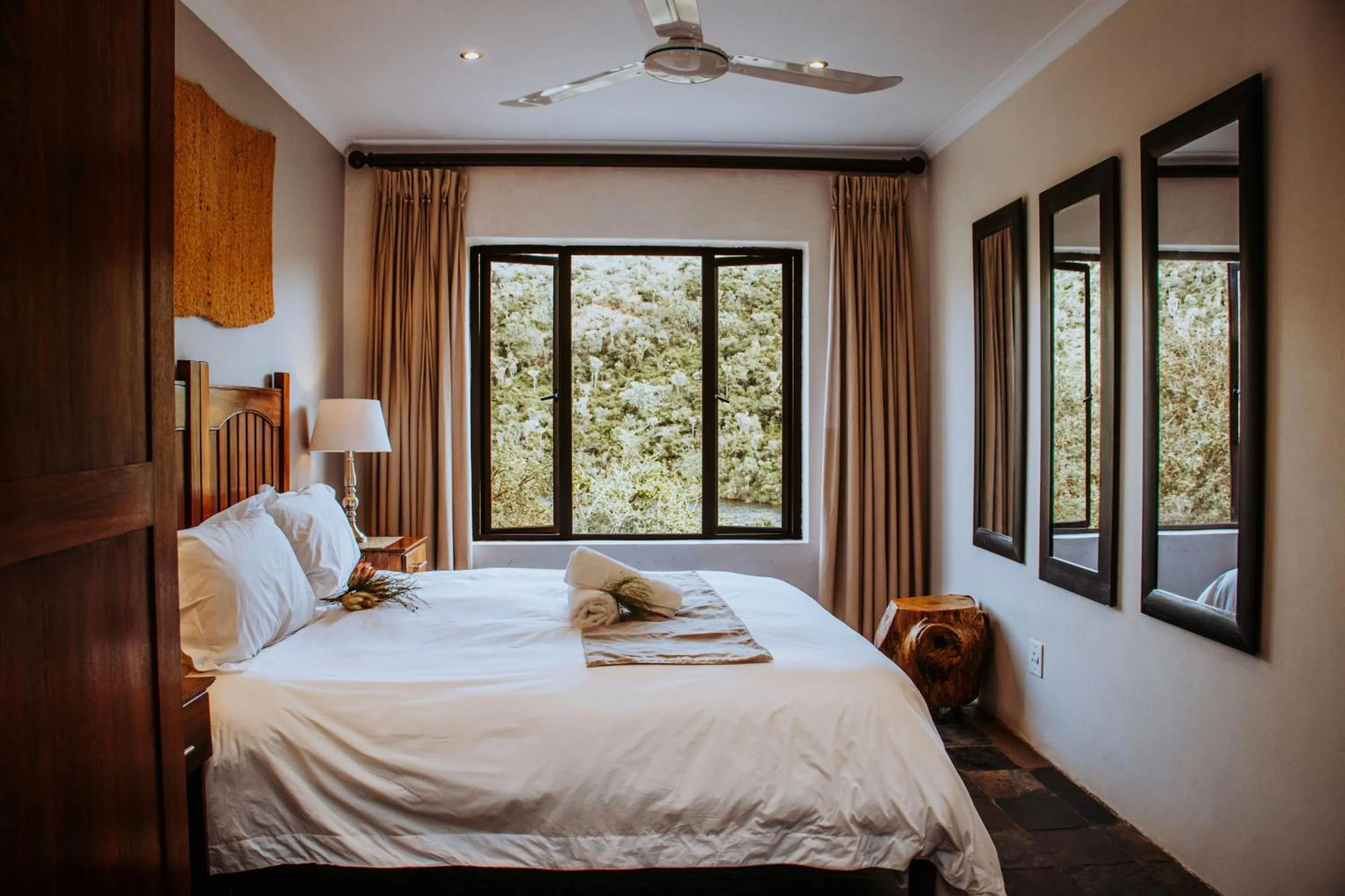 Bedroom, Bed in African Safari Lodge