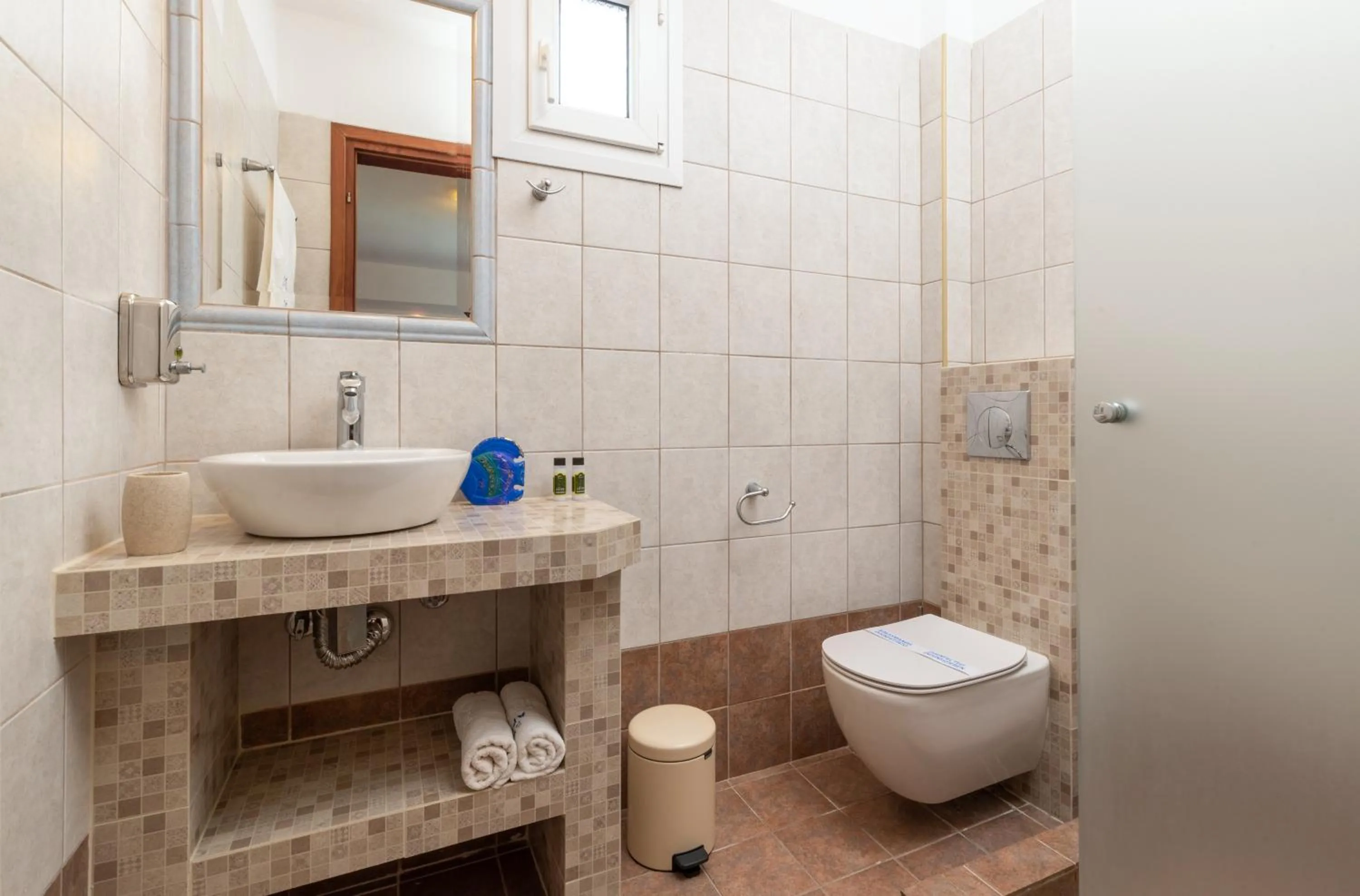 Bathroom in Aristea Studios