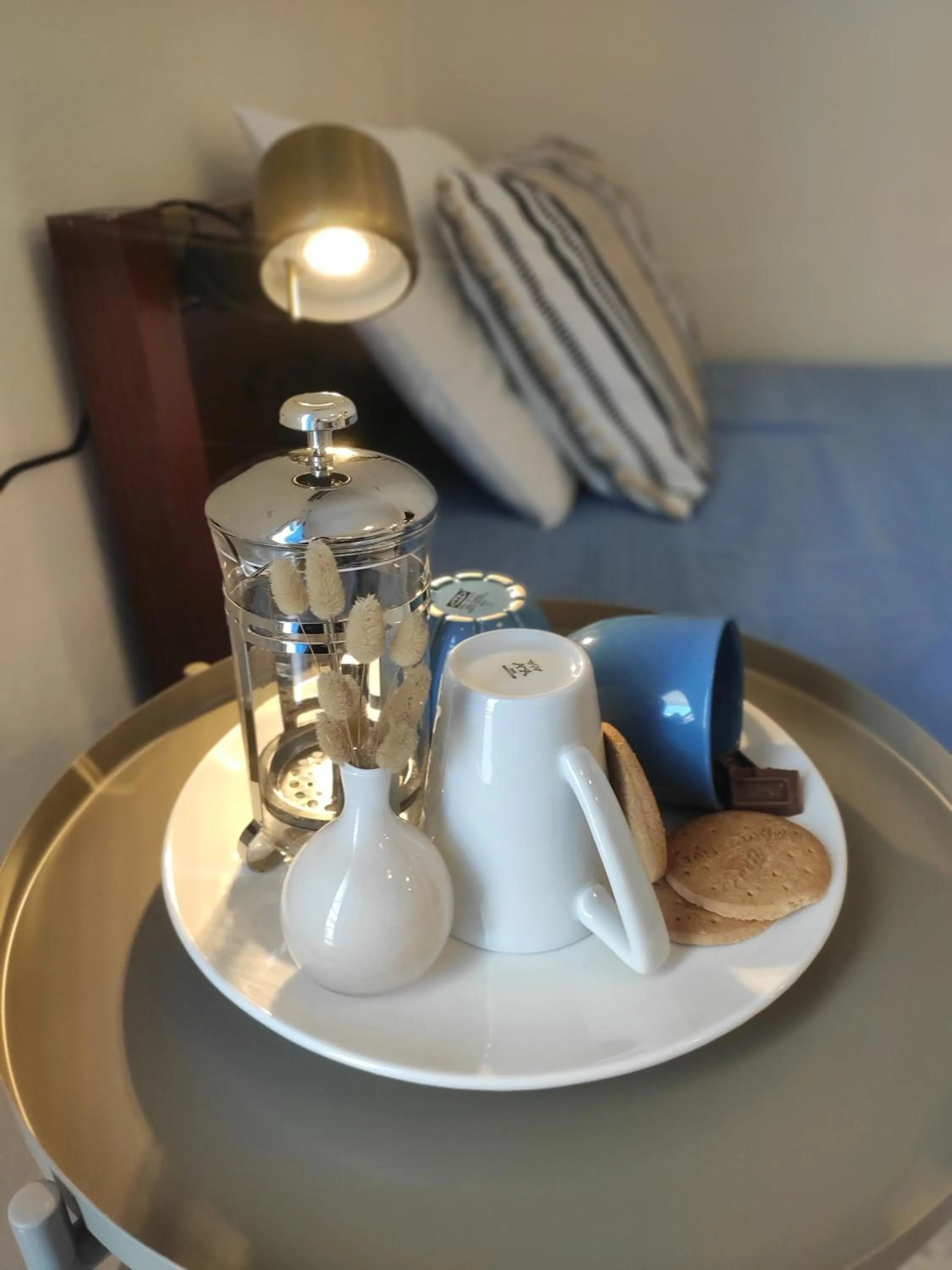 Coffee/tea facilities in Aristea Studios