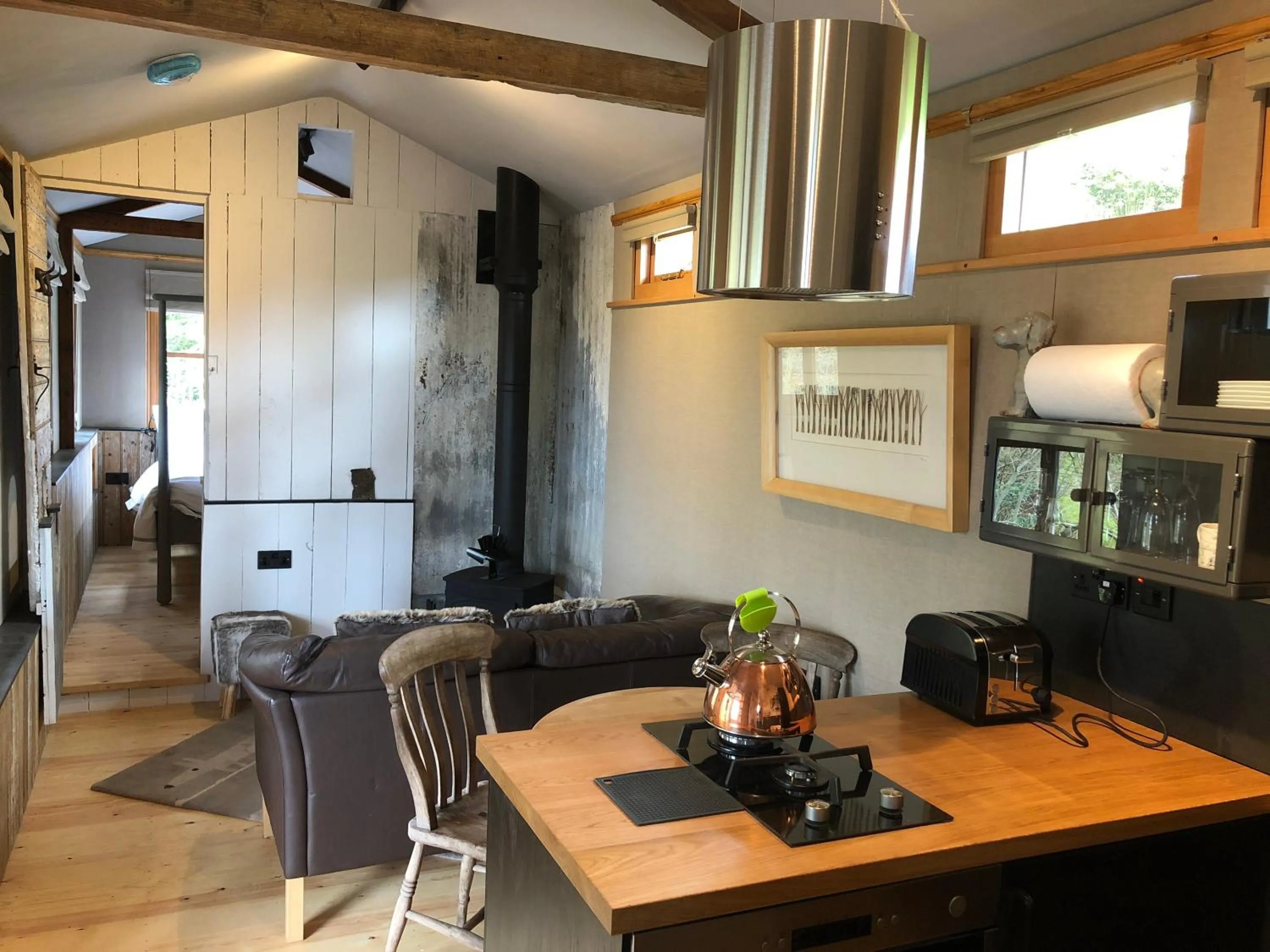 Kitchen or kitchenette in Faraway Follies