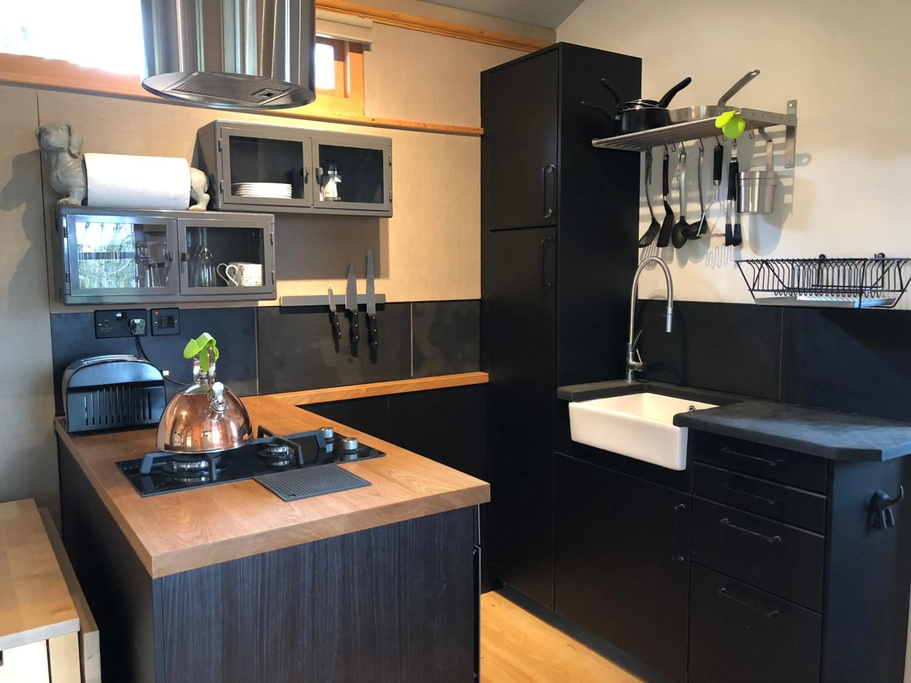 Kitchen or kitchenette in Faraway Follies