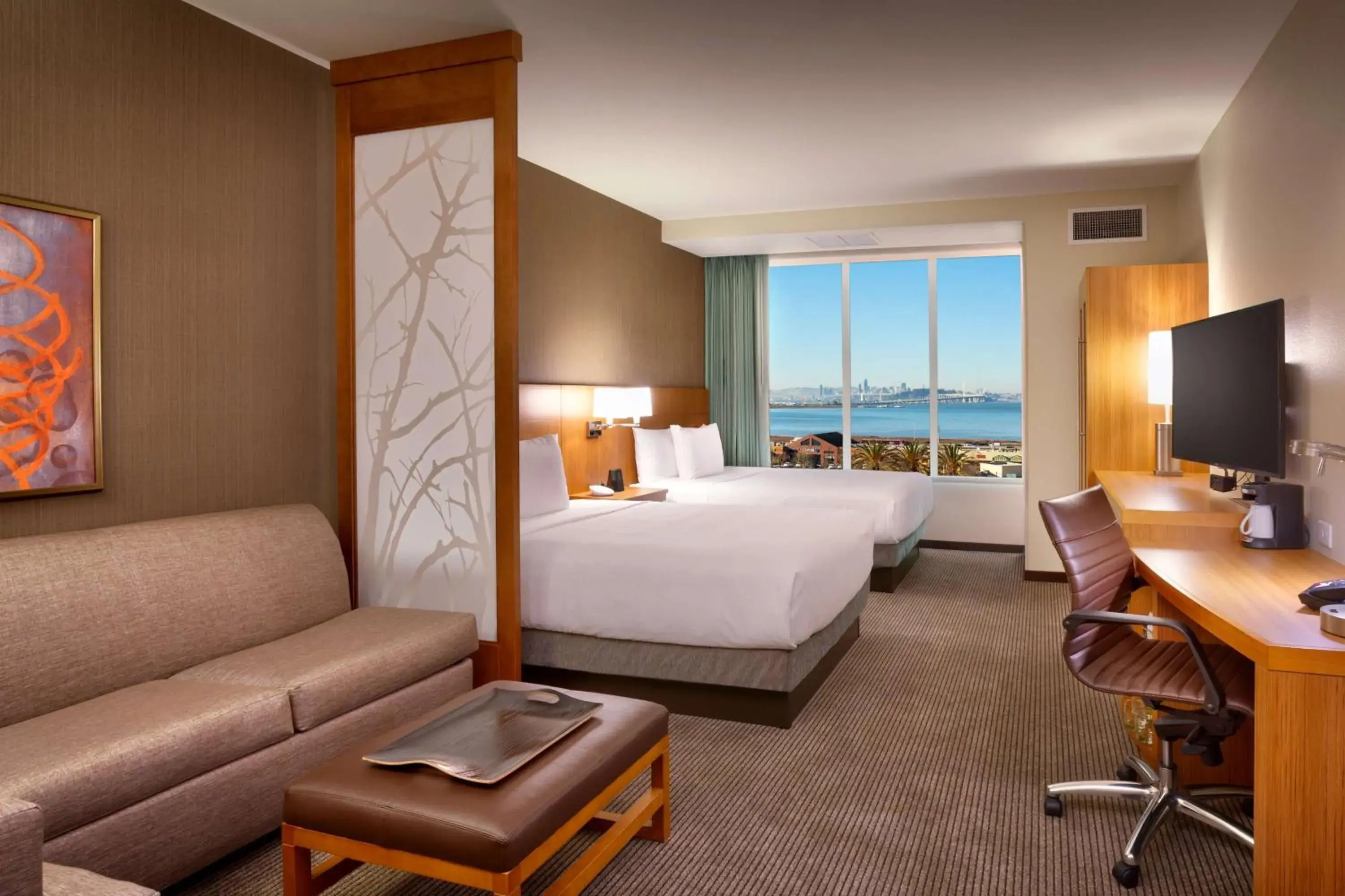 Bedroom, Bed in Hyatt Place Emeryville/San Francisco Bay Area Bedroom, Bed in Hyatt Place Emeryville/San Francisco Bay Area