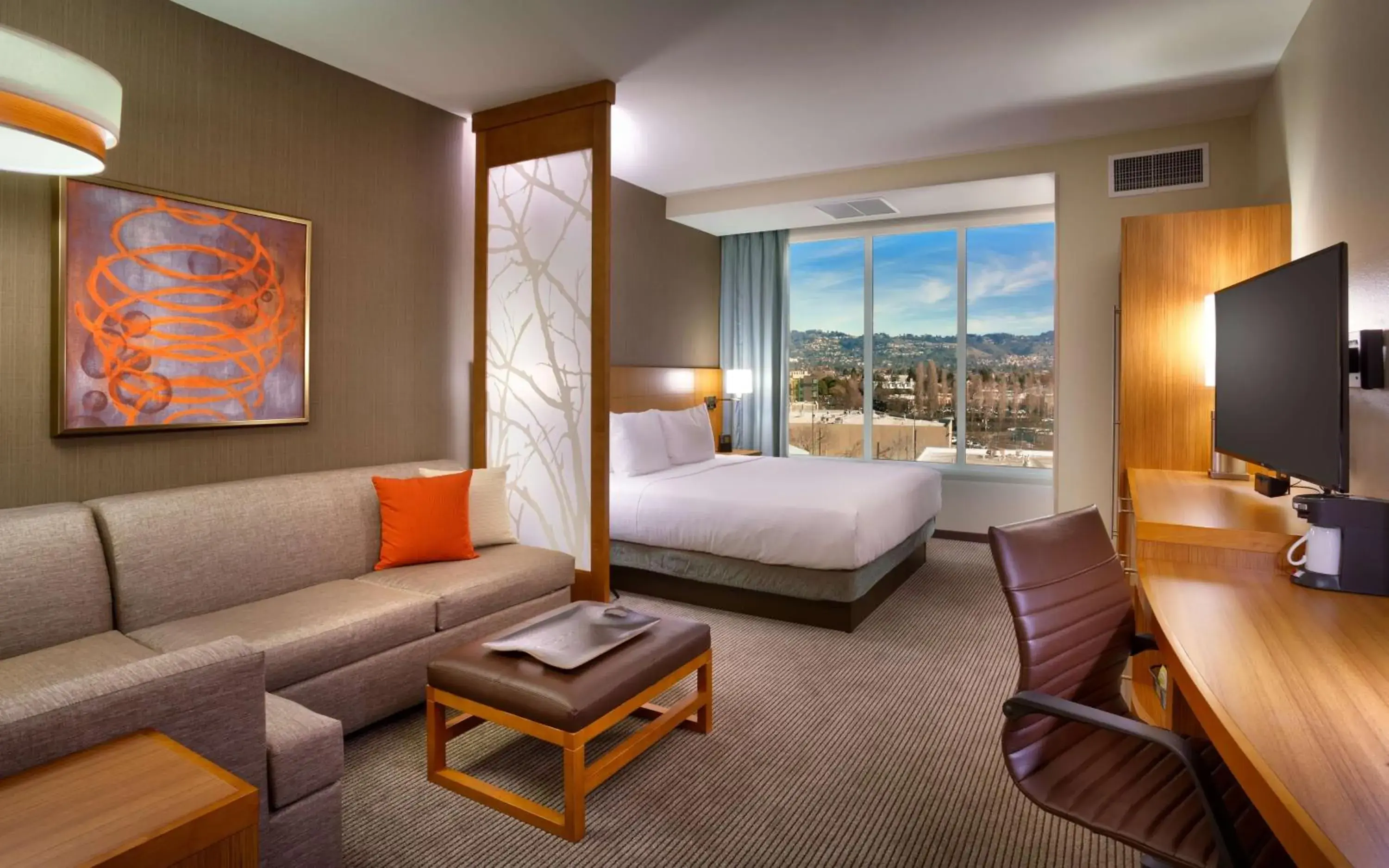 Bedroom, Bed in Hyatt Place Emeryville/San Francisco Bay Area Bedroom, Bed in Hyatt Place Emeryville/San Francisco Bay Area