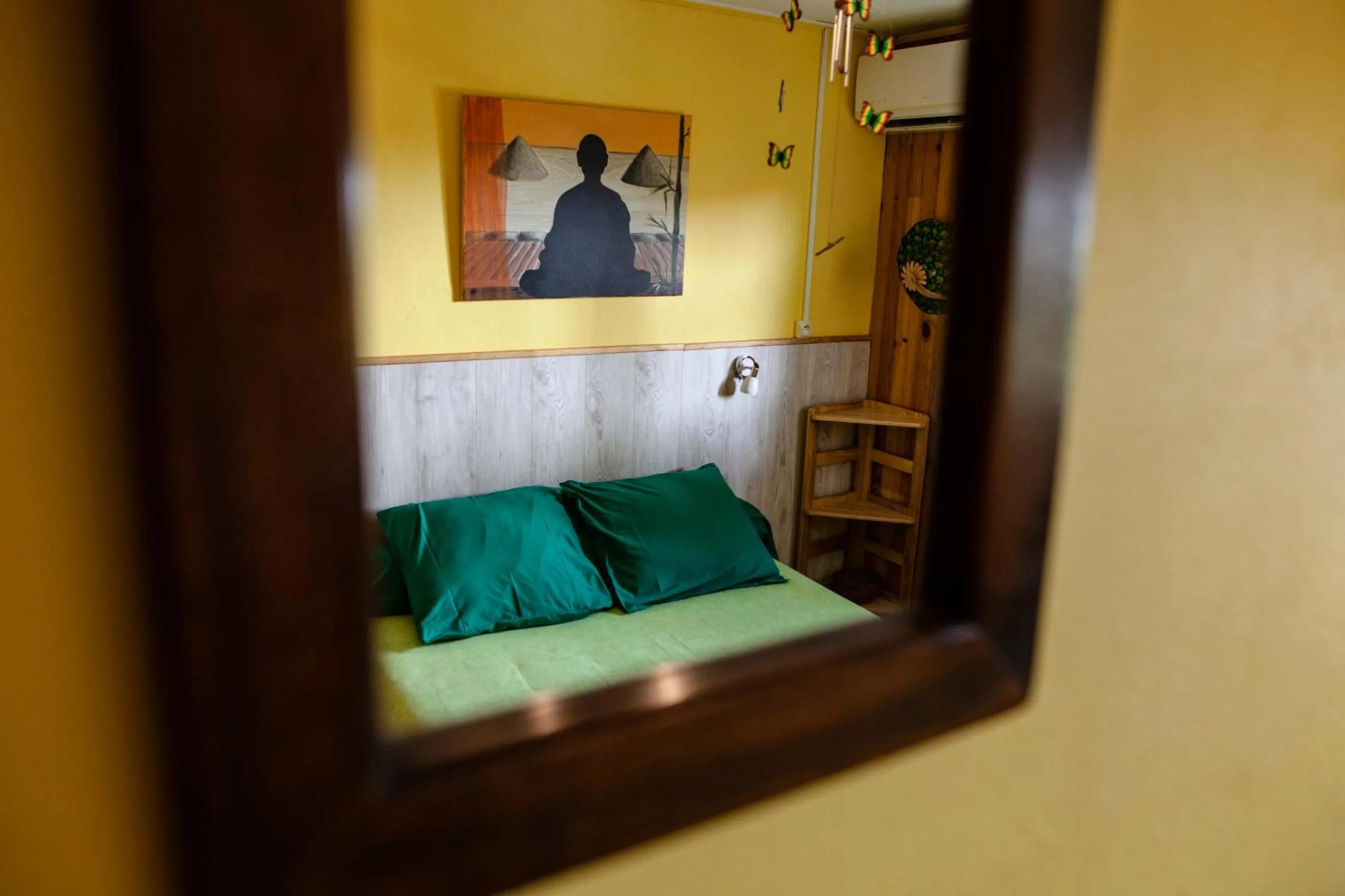 Bathroom, Bed in Relais du Volcan