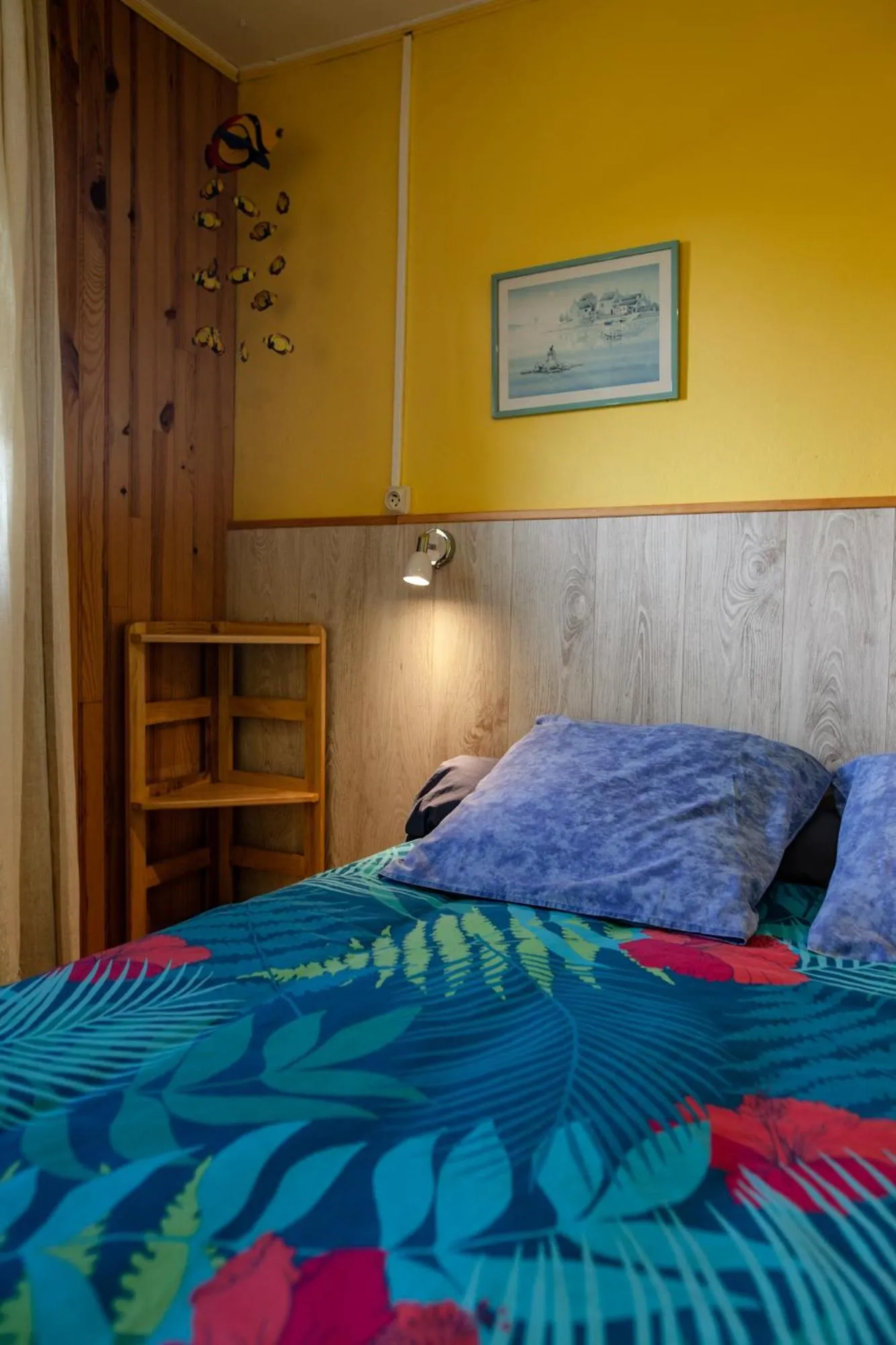 Bathroom, Bed in Relais du Volcan