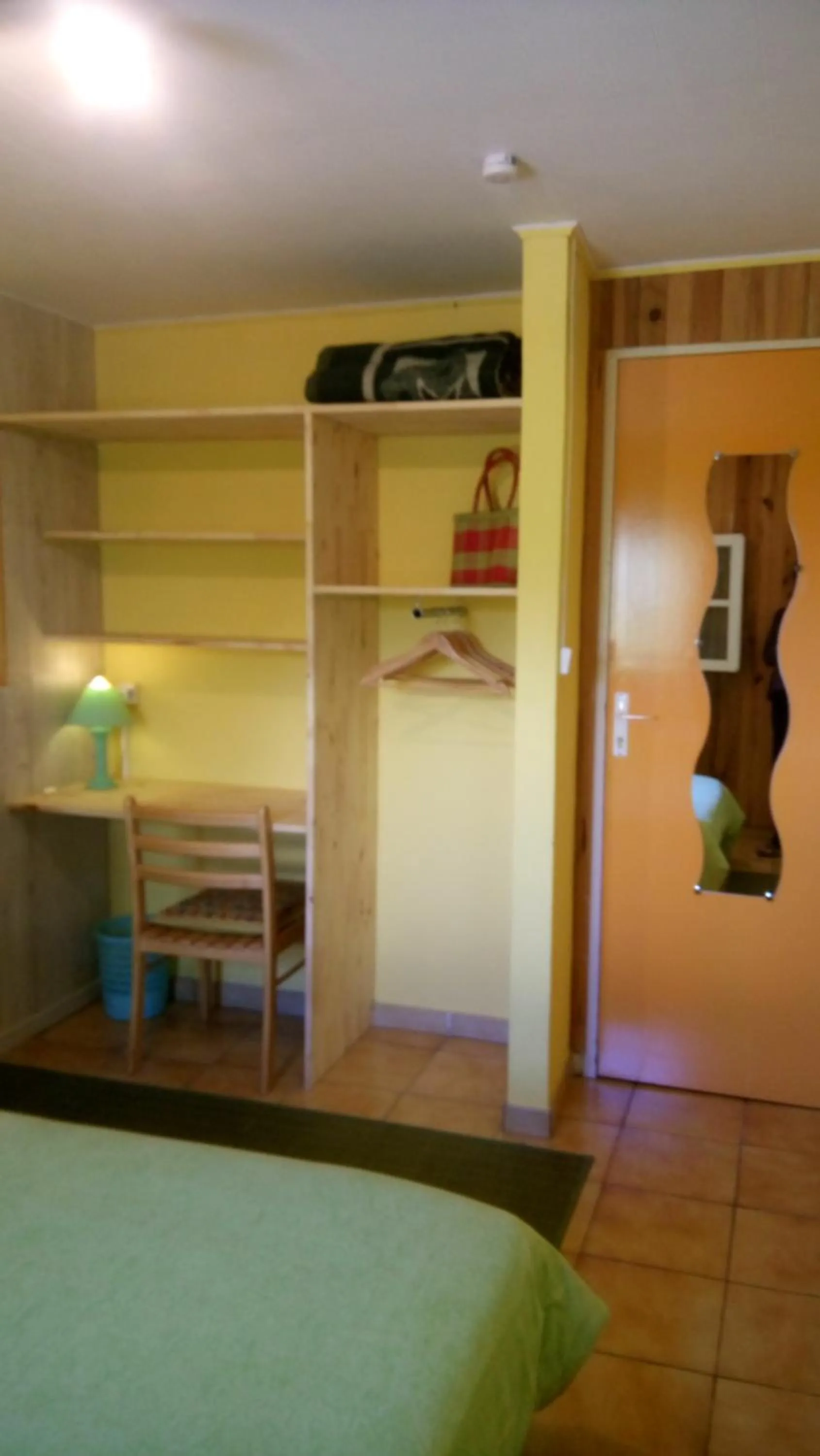 Shower, Bed in Relais du Volcan