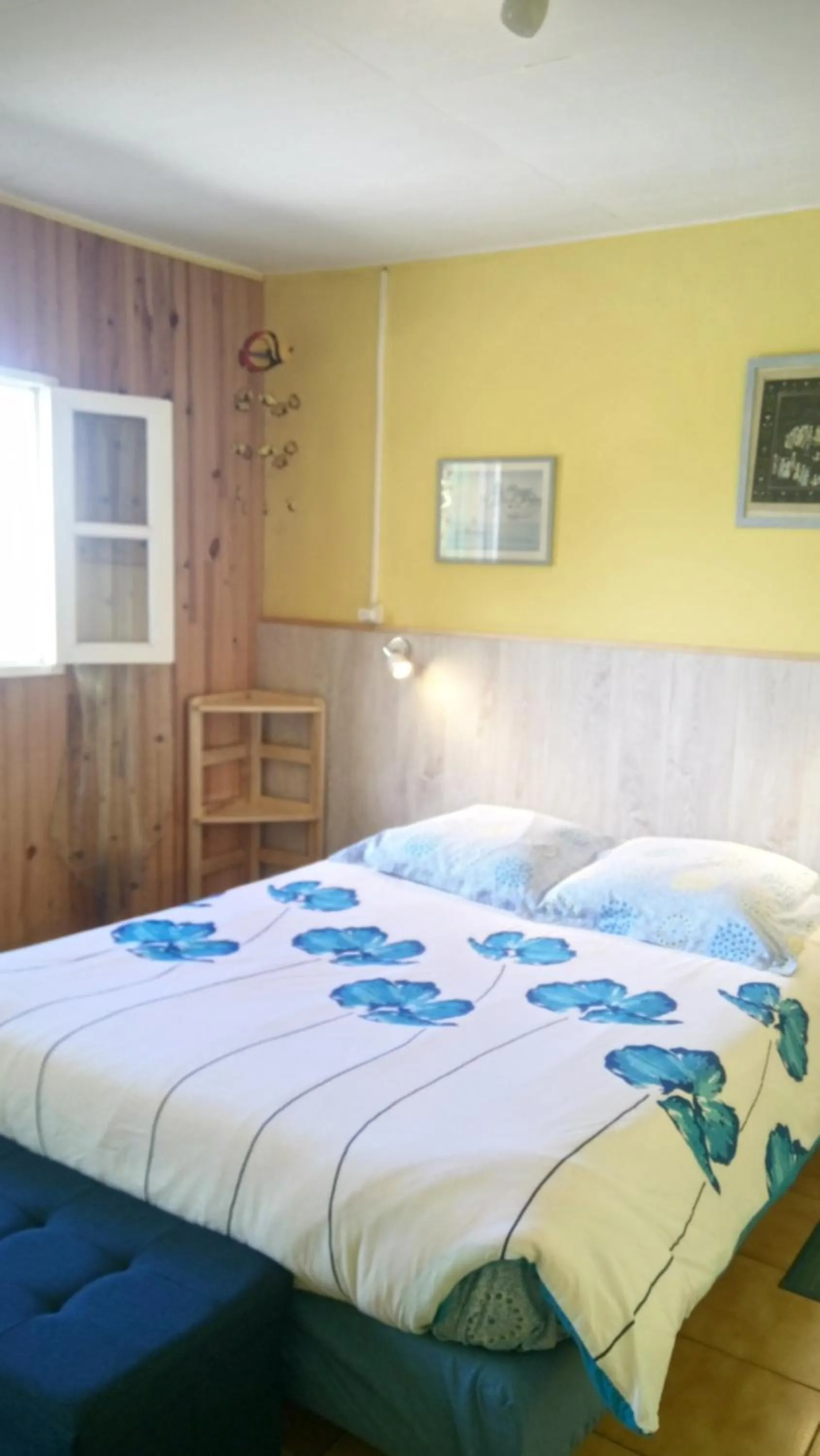 Nearby landmark, Bed in Relais du Volcan